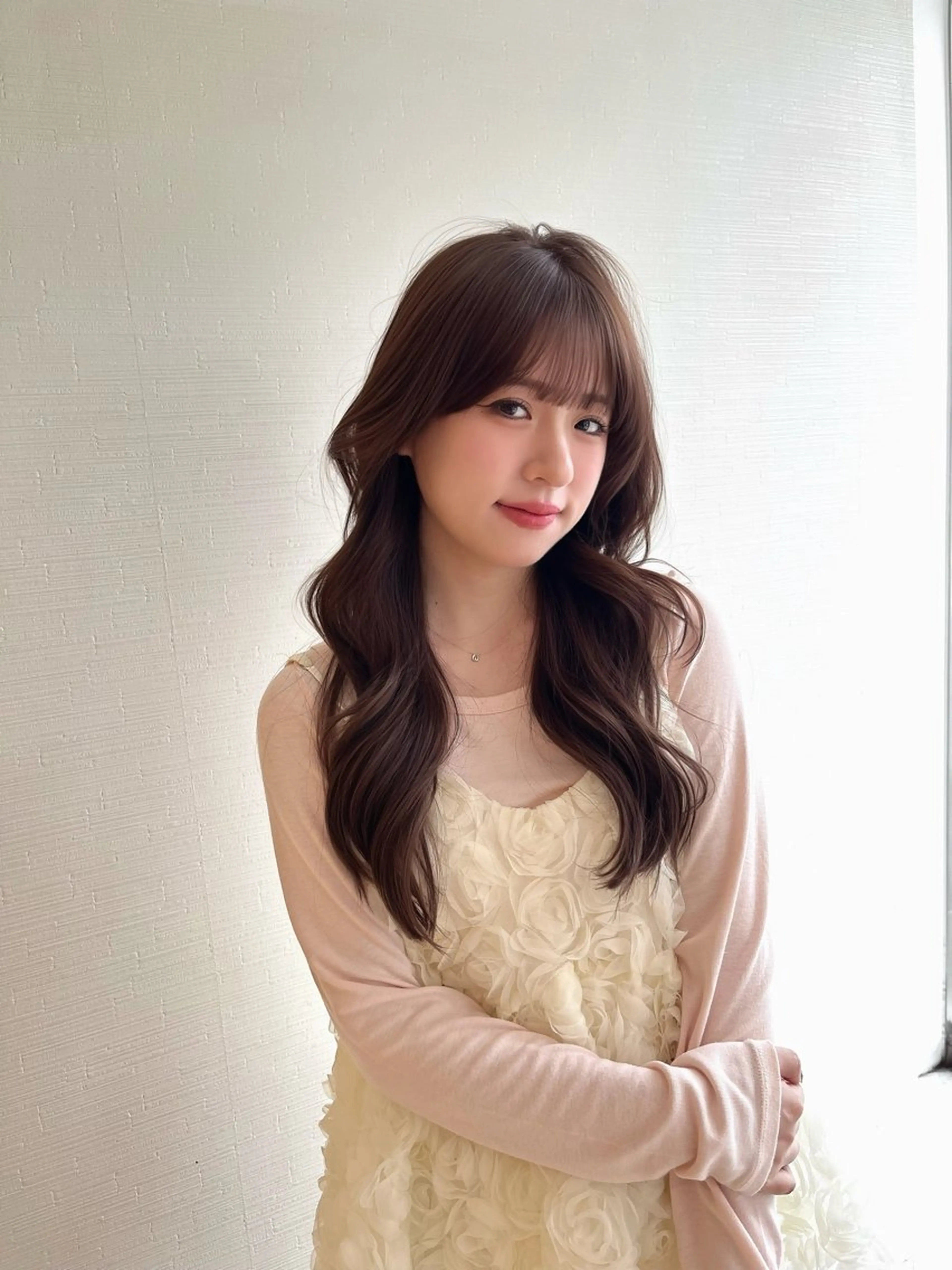 ロング 小顔カット 縮毛矯正 トリートメント ヘアカラー トリートメント ♥️透明感×抜け感 ベージュ/佑珠♥️のヘアスタイル