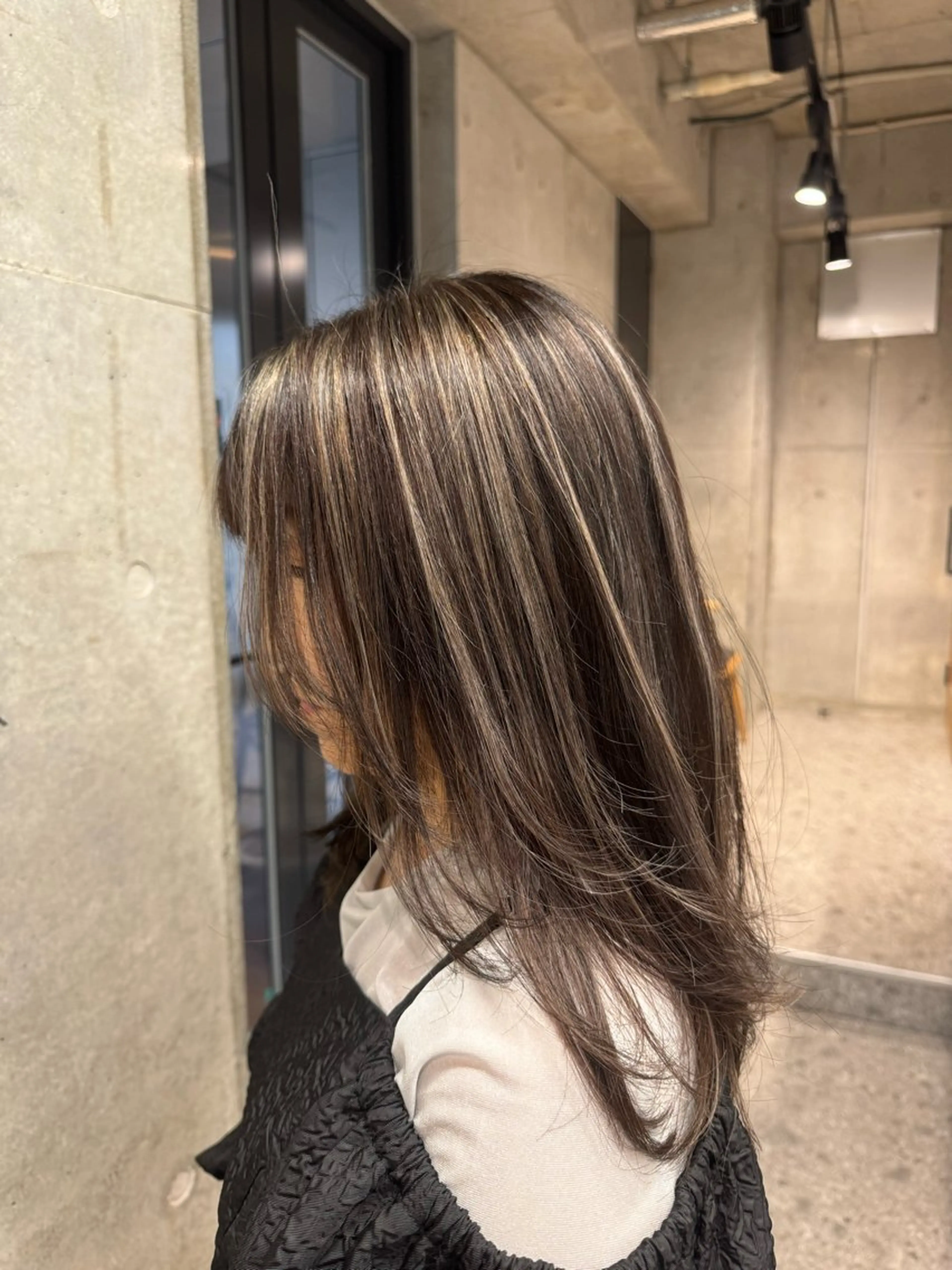 ロング レイヤーカット カット ヘアカラー 🎀ダブルカラー hinata🎀のヘアスタイル