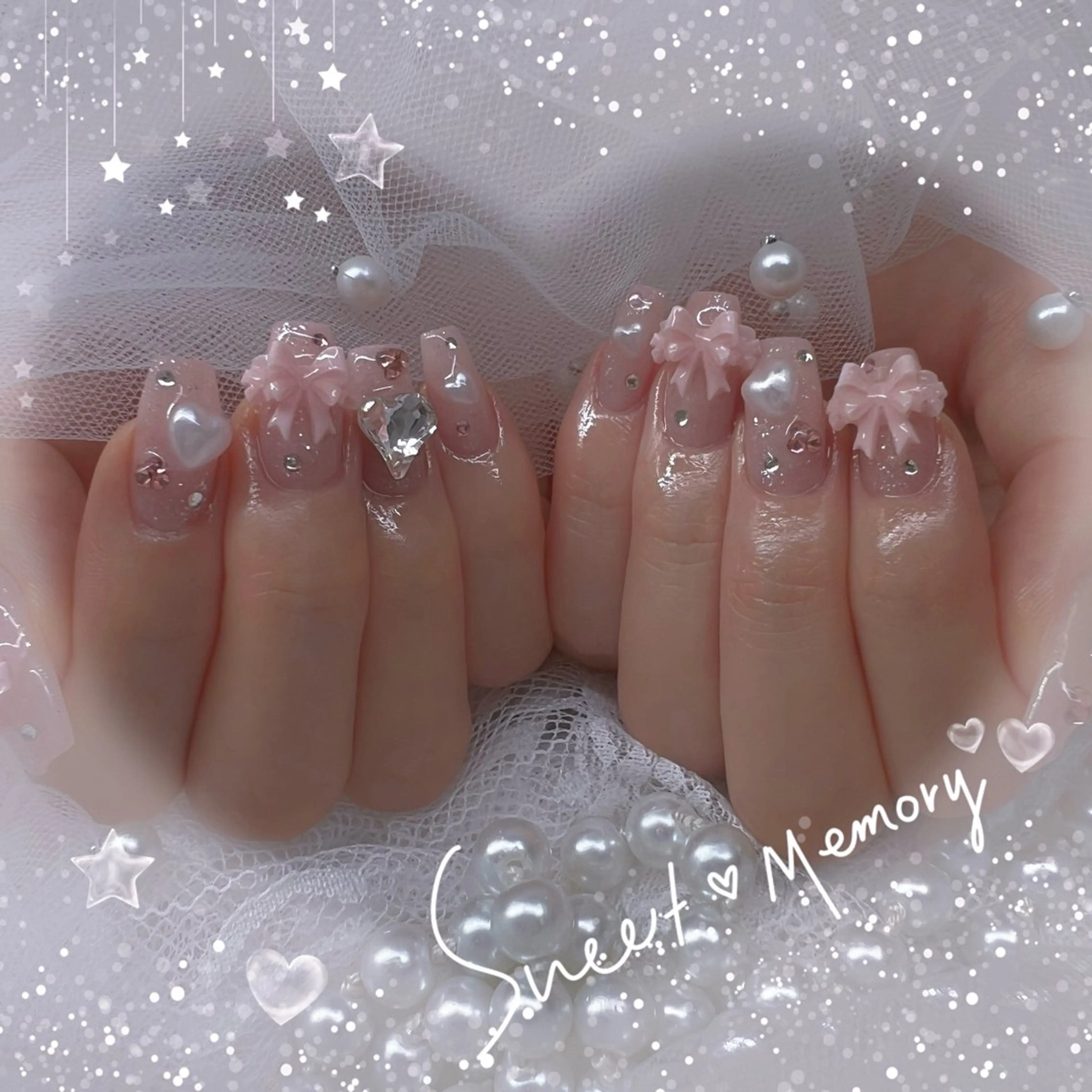 ネイル チークネイル フレンチネイル ガーリー ガラスフレンチ グラデーション ハンドネイル Chill Nailsalonのネイルデザイン