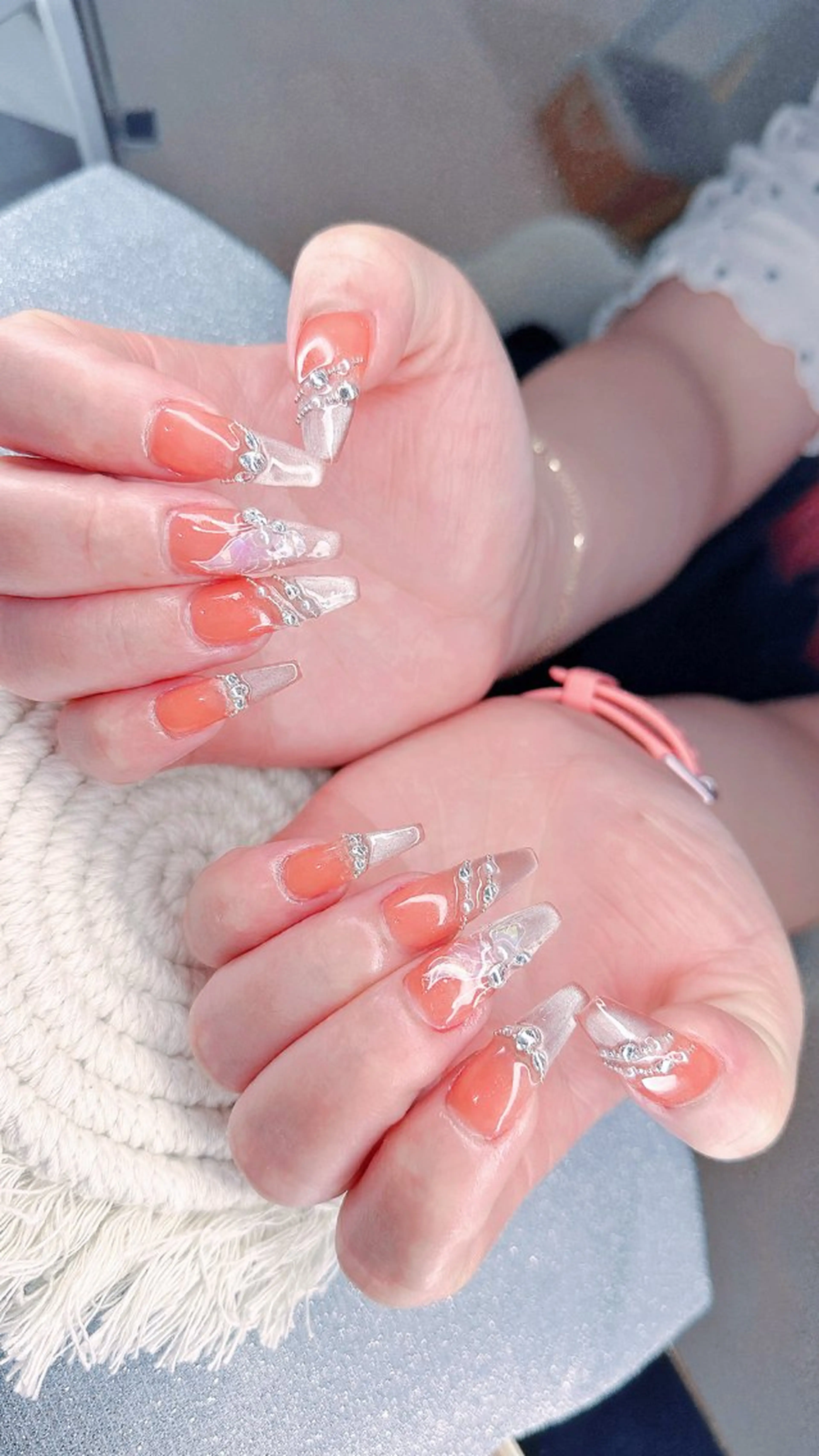 ネイル キラキラネイル マグネットネイル ぷっくりネイル 春ネイル ワンホンネイル ハンドネイル Candy Nailのネイルデザイン