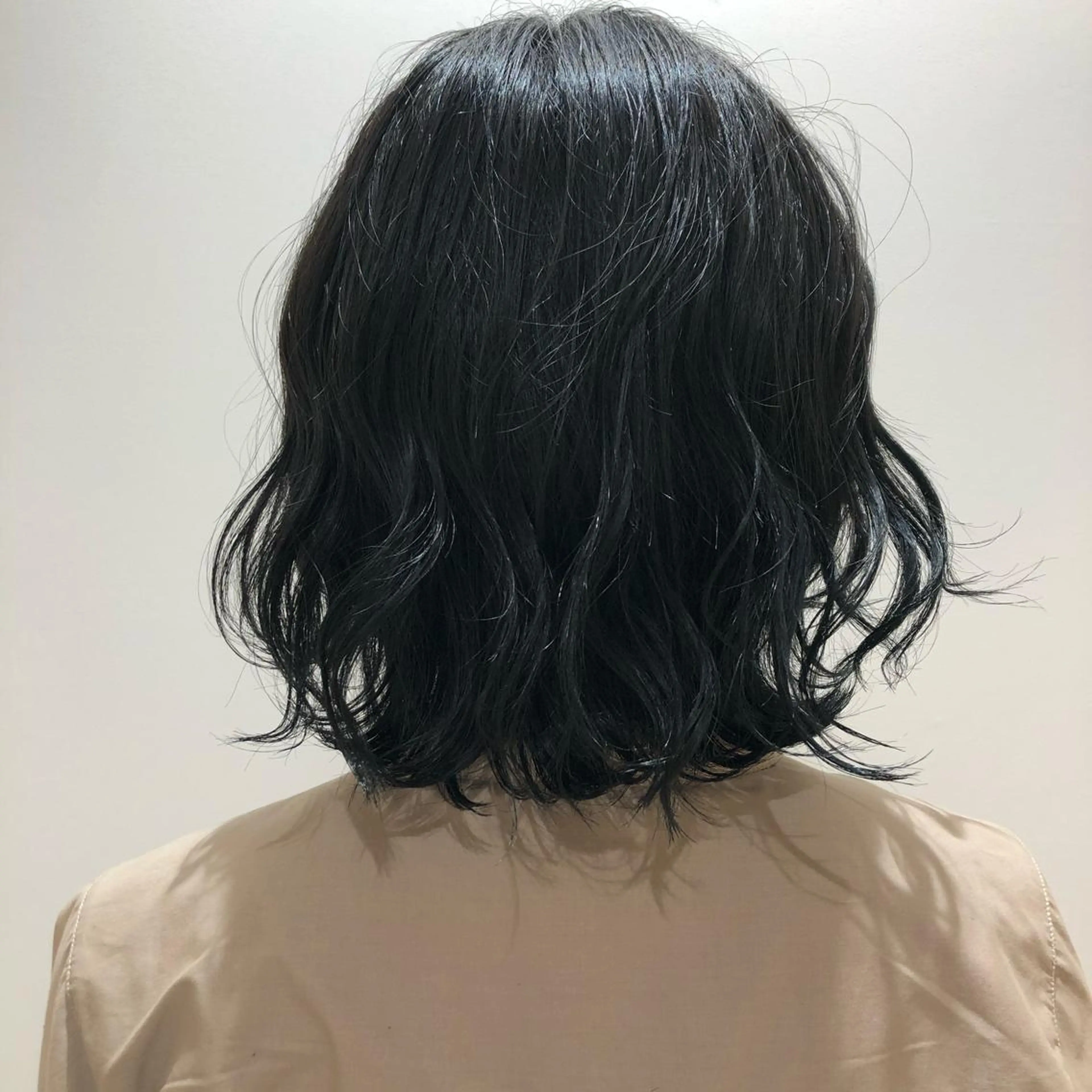 ミディアム パーマ 銀座シロー　村山 レツのヘアスタイル