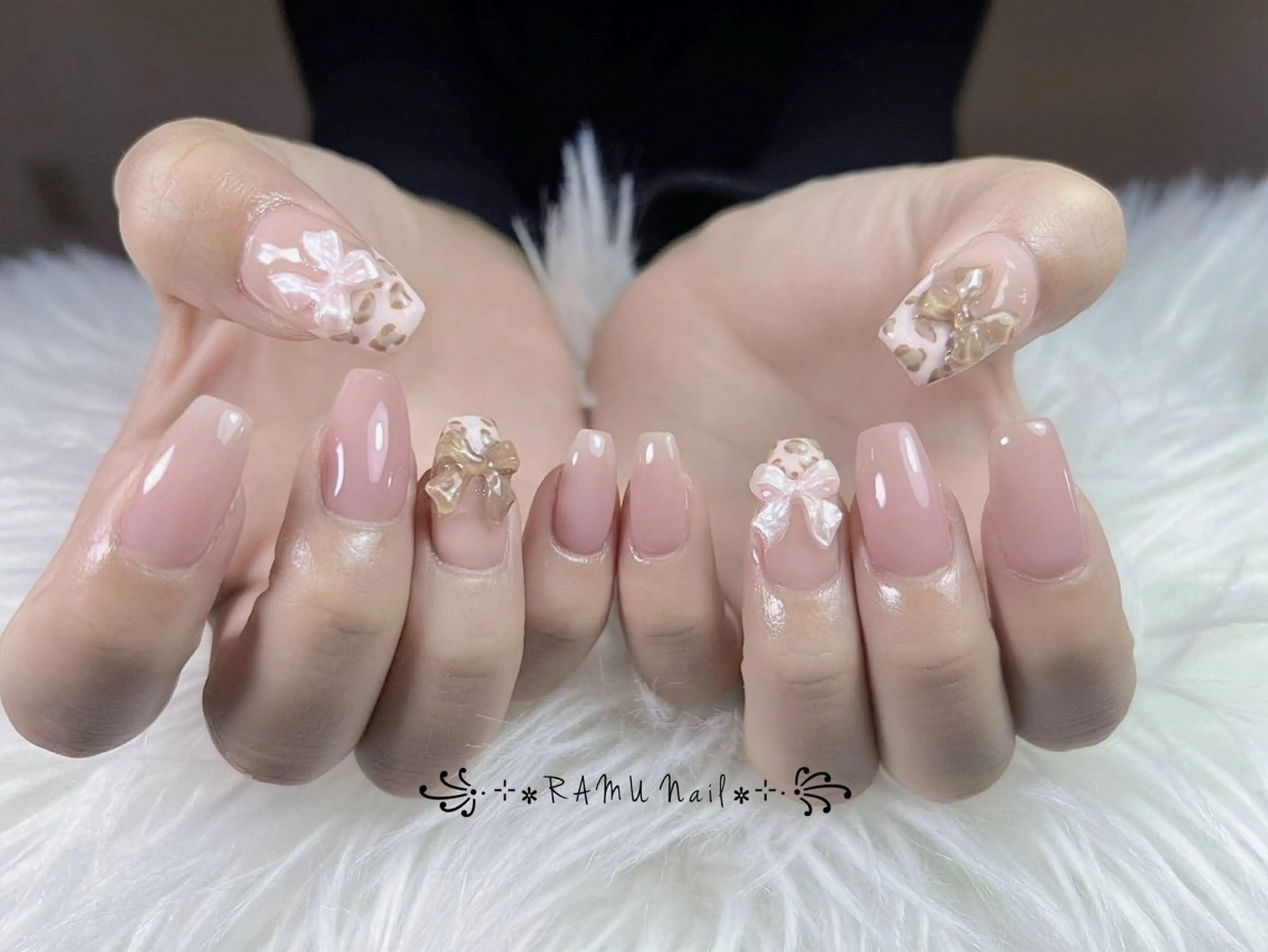 ネイル キラキラネイル マグネットネイル ミラーネイル ピンク ワンホンネイル ハンドネイル RAMU Nail 恵比寿店のネイルデザイン