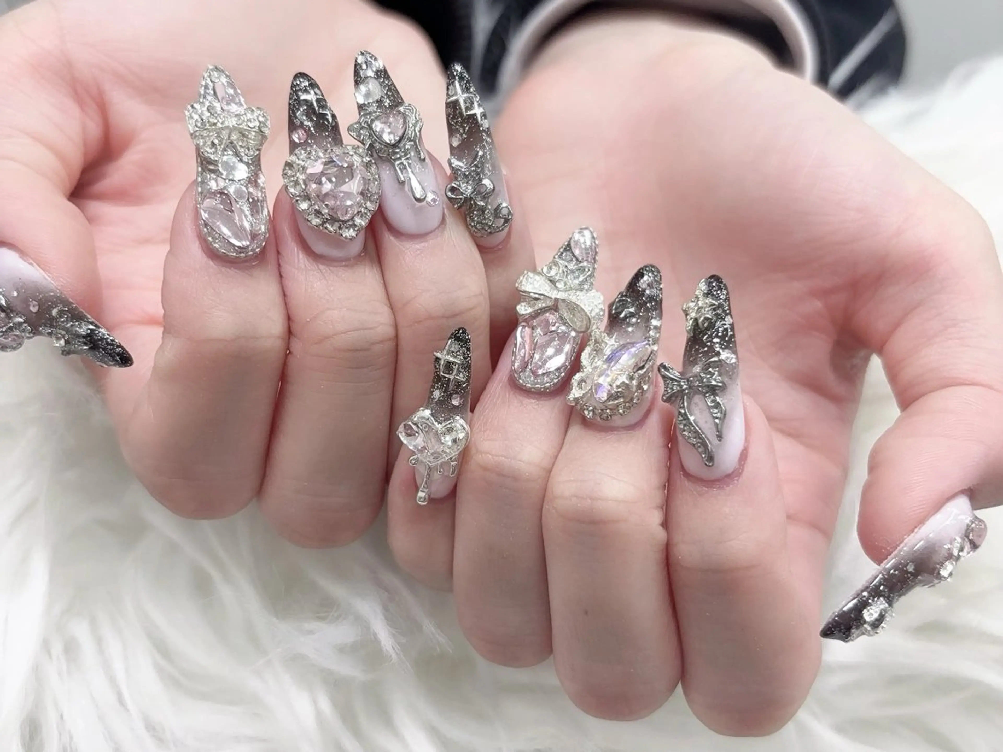 ネイル 成人式 マグネットネイル 大理石ネイル(マーブル) リボン 夏ネイル ハンドネイル MoMoA Nail ネイル長さ出し専門店のネイルデザイン