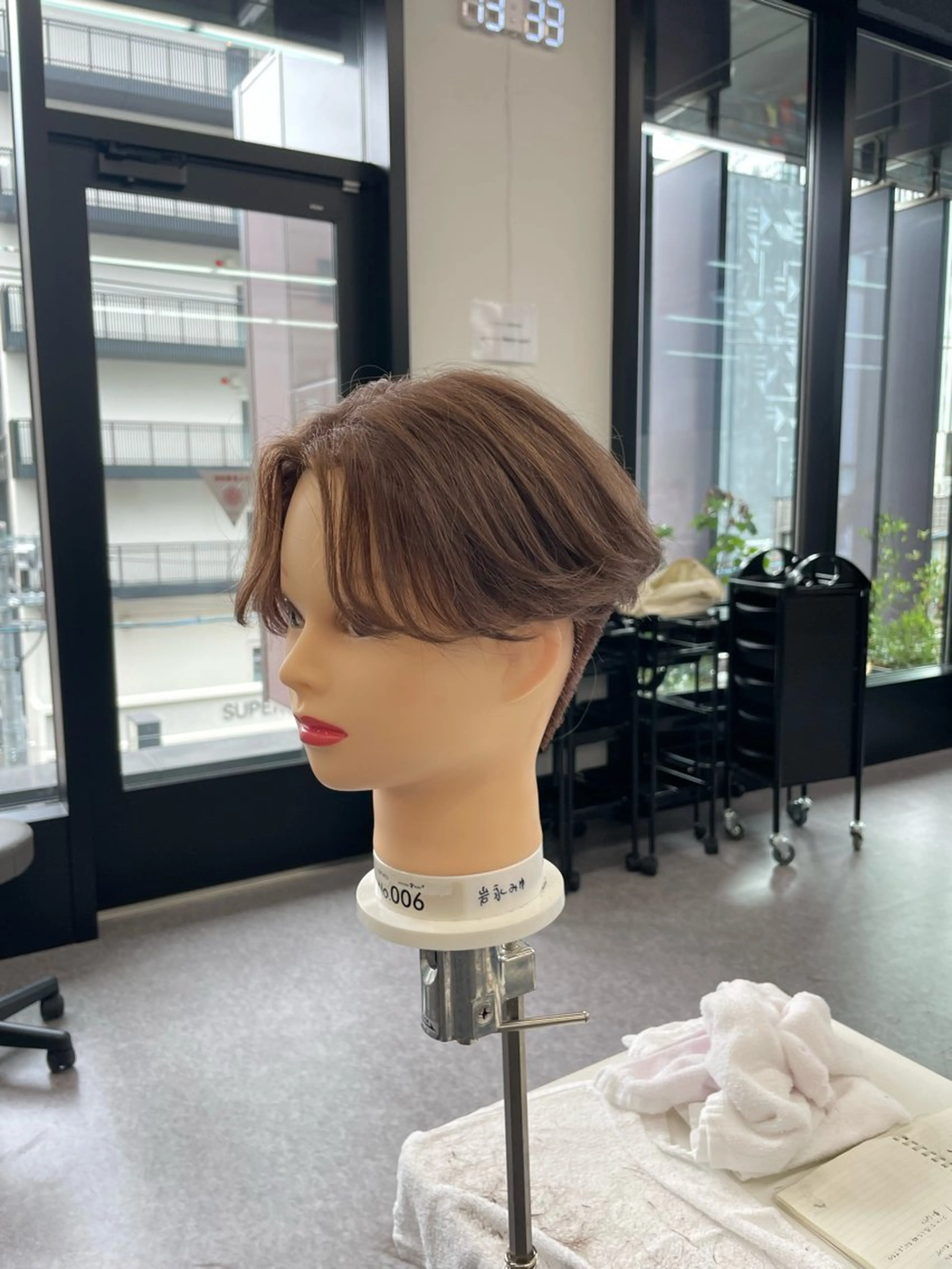 メンズ センターパート オリーブカラー🫒/ ハッシュカット/みゆのヘアスタイル