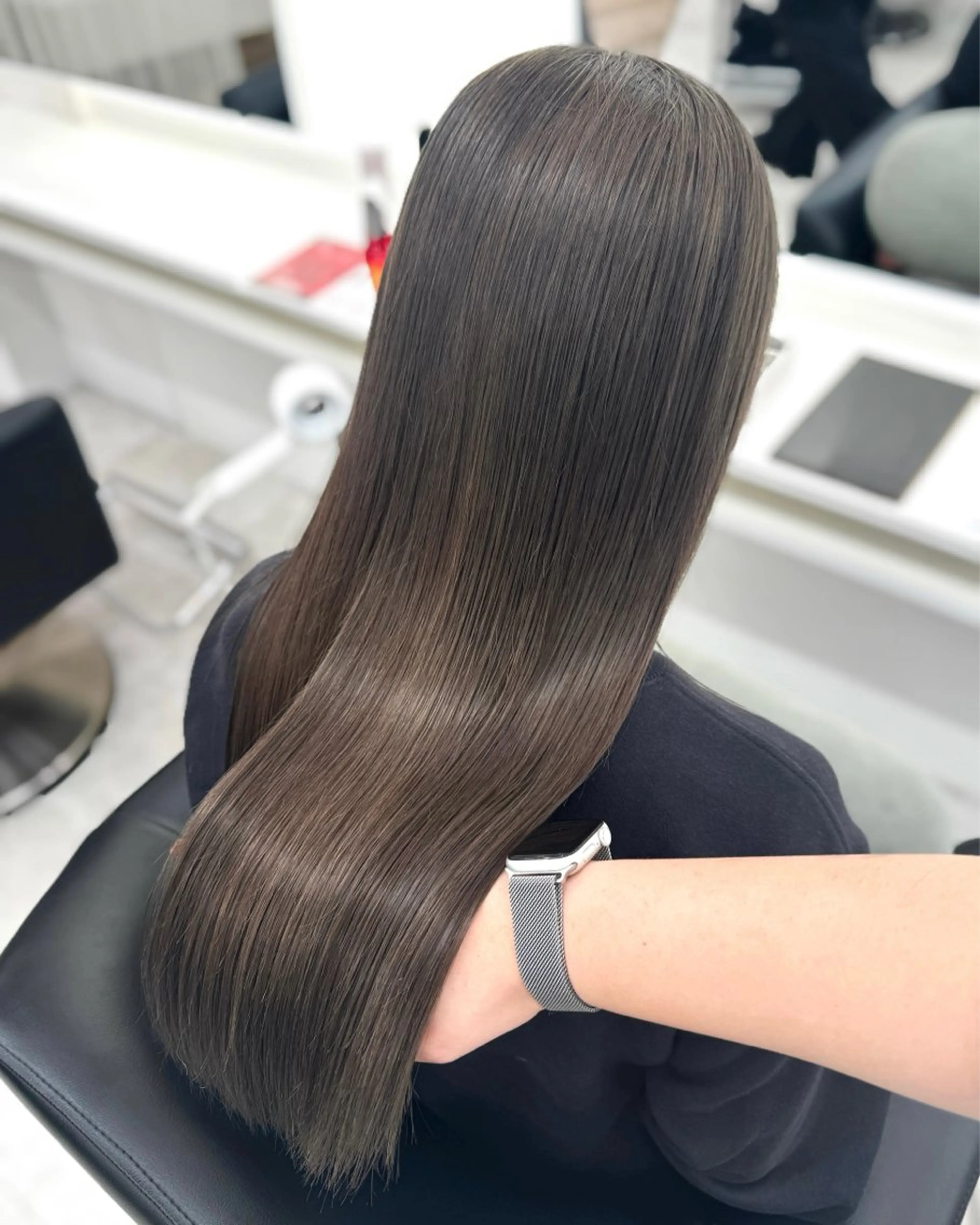 ロング カラー ヘアカラー ParveMix 楠本結菜のヘアスタイル