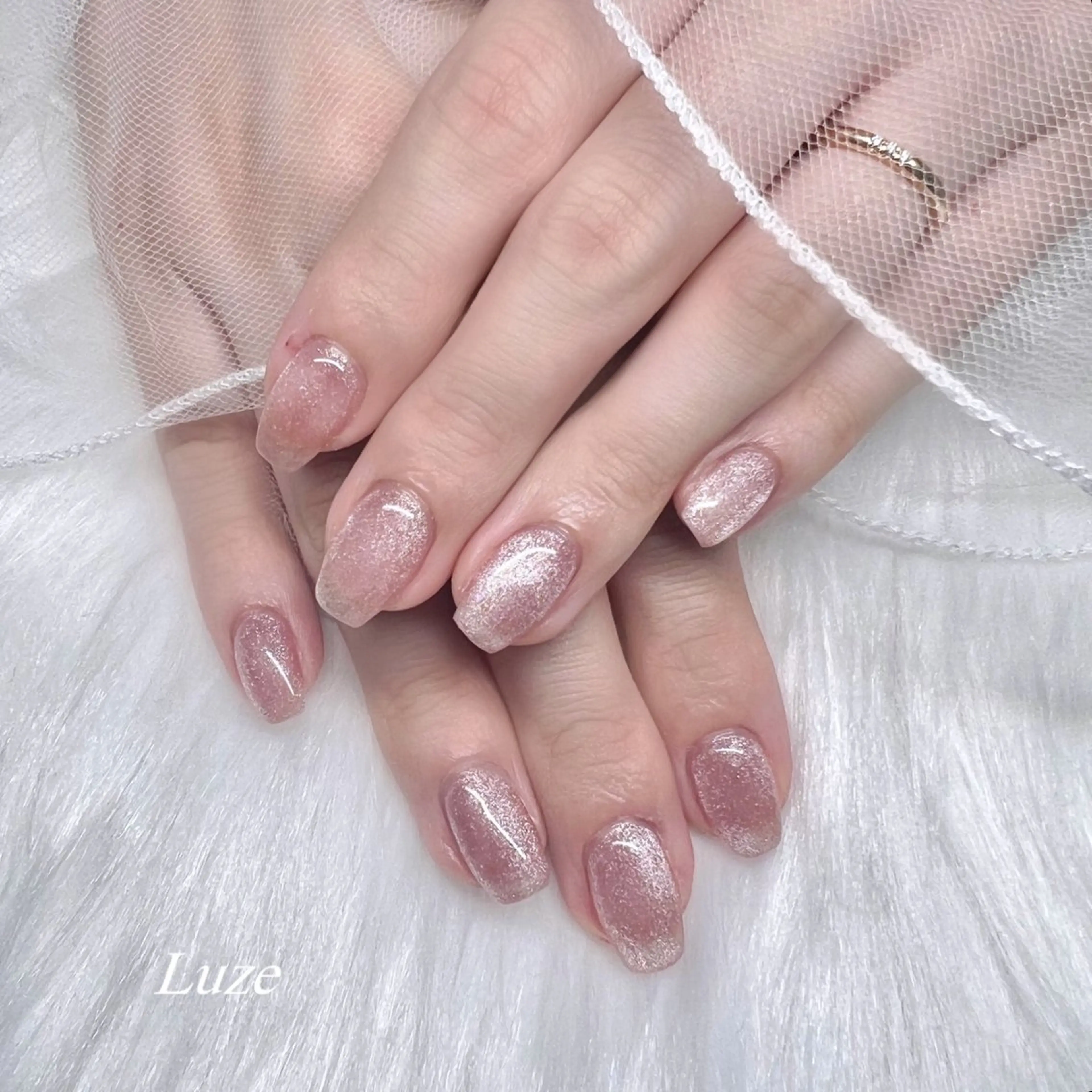 ネイル Luze 泉 明日花のネイルデザイン