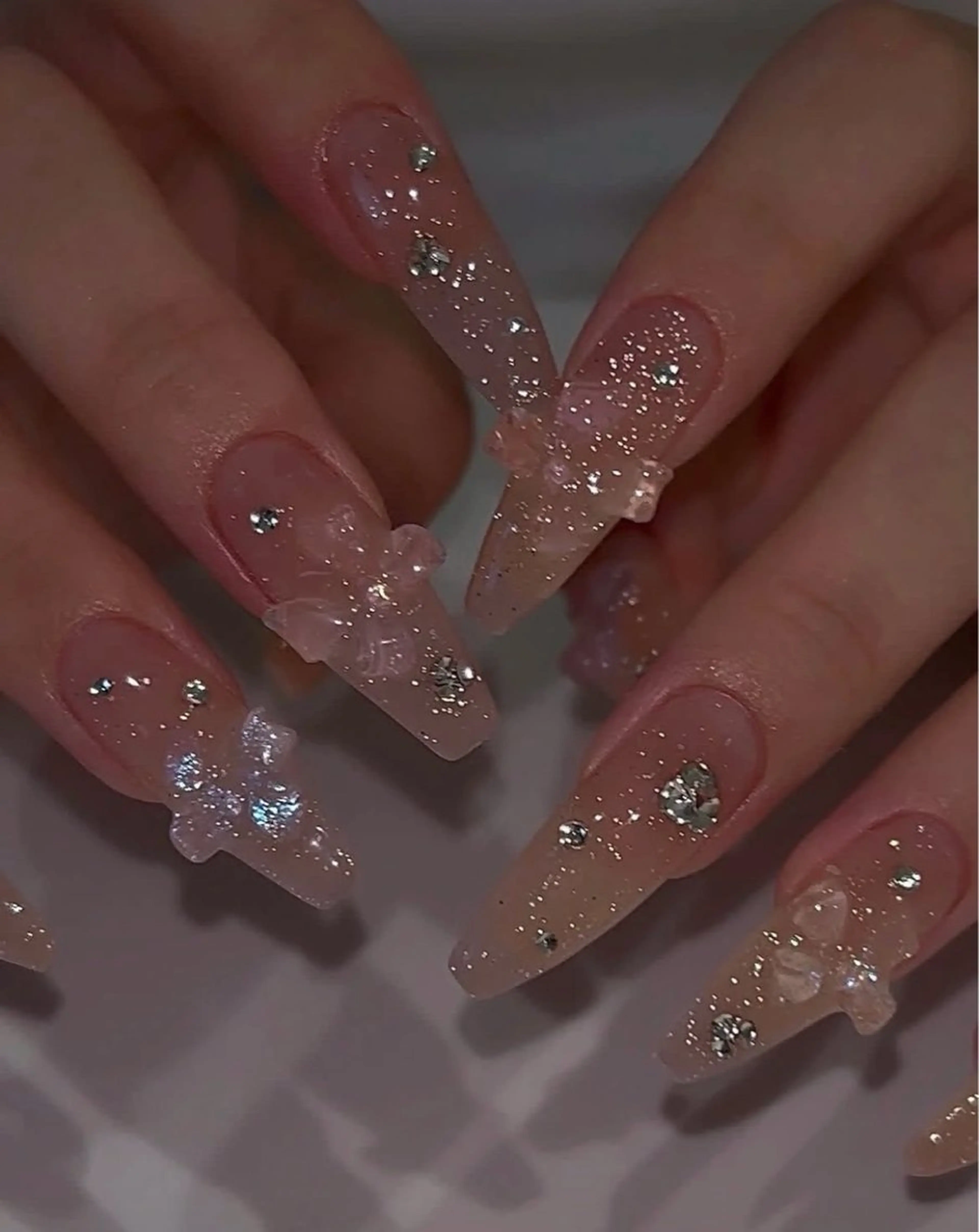 ネイル ハンドネイル WO MIAO💎のネイルデザイン