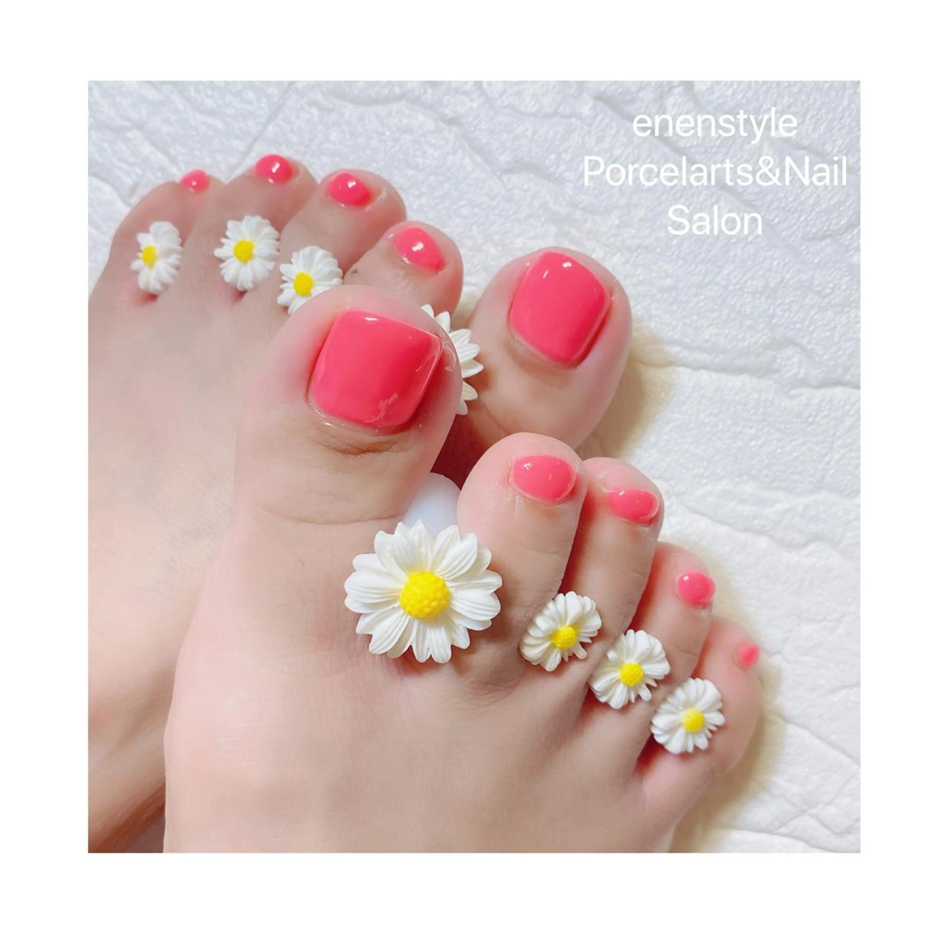 ショート ネイル ハンドネイル フットネイル 👑enen style👑のネイルデザイン