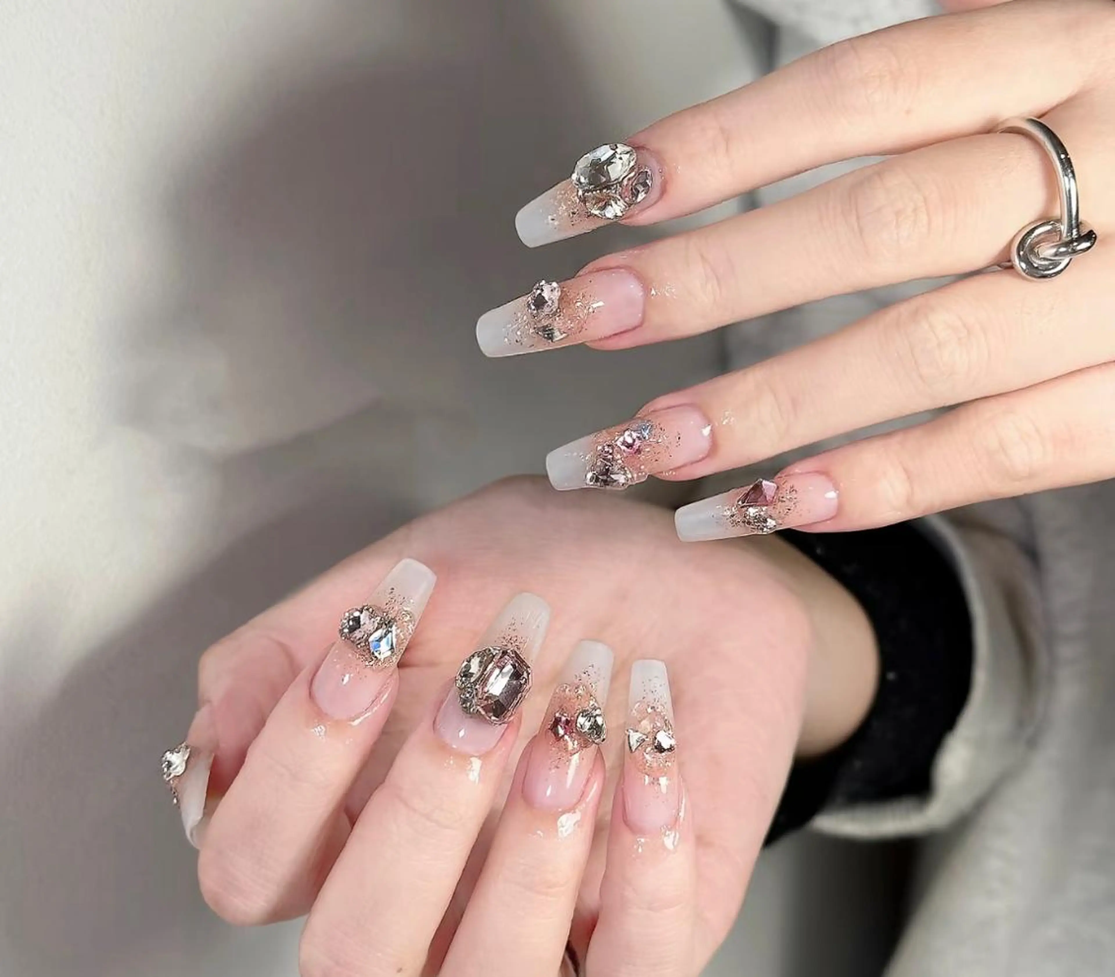 ネイル ハンドネイル エリ🫧 nail池袋東口のネイルデザイン