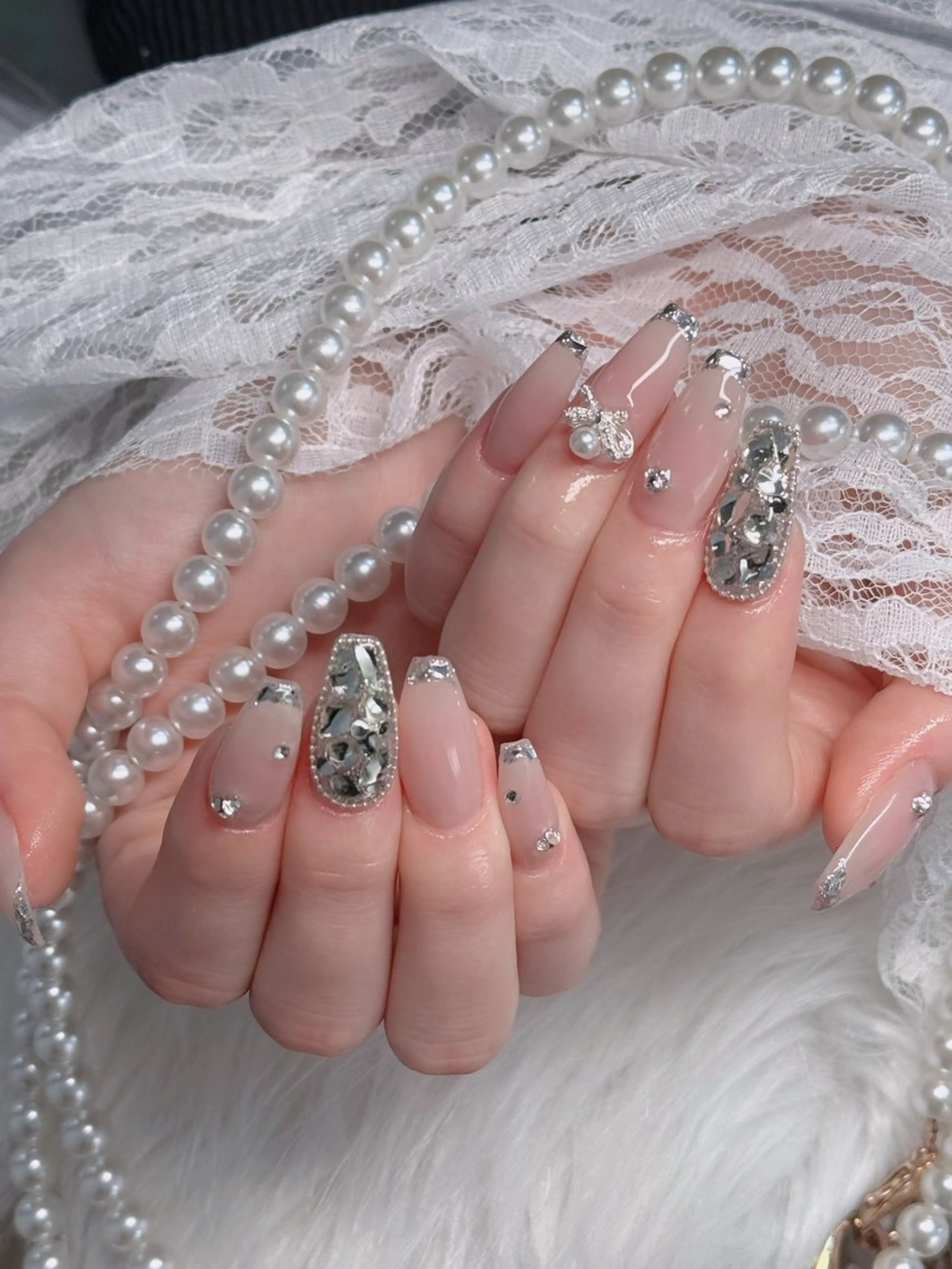 ネイル フレンチネイル ジェルネイル ガラスフレンチ ハロウィン ハート H.baby Nail Salonのネイルデザイン