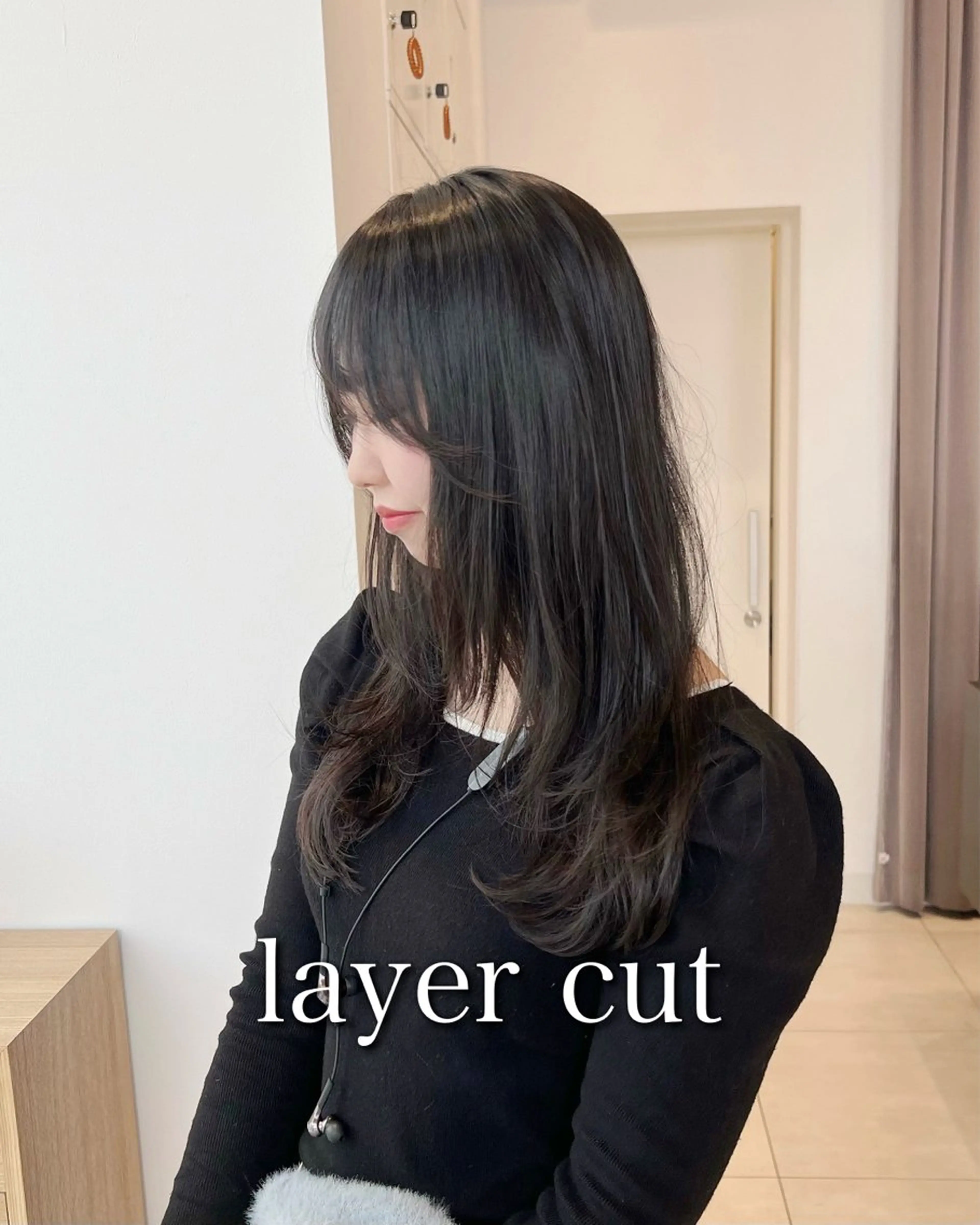 セミロング レイヤーカット 前田 流星のヘアスタイル