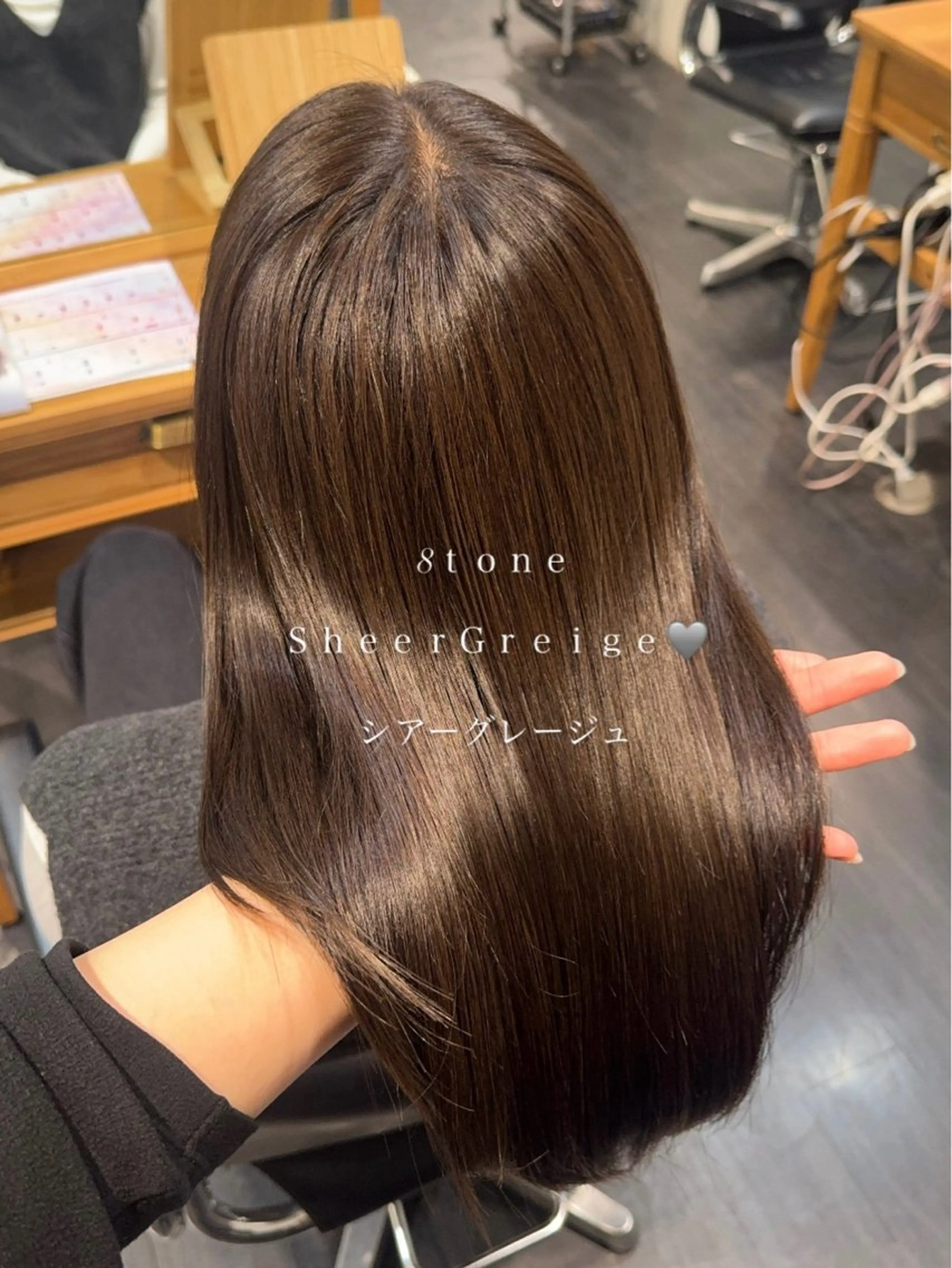 セミロング カラー 透明感カラー グレージュ シアーグレージュ 艶髪ヘア🕯🪄/ Miyuu🧸🤍のヘアスタイル