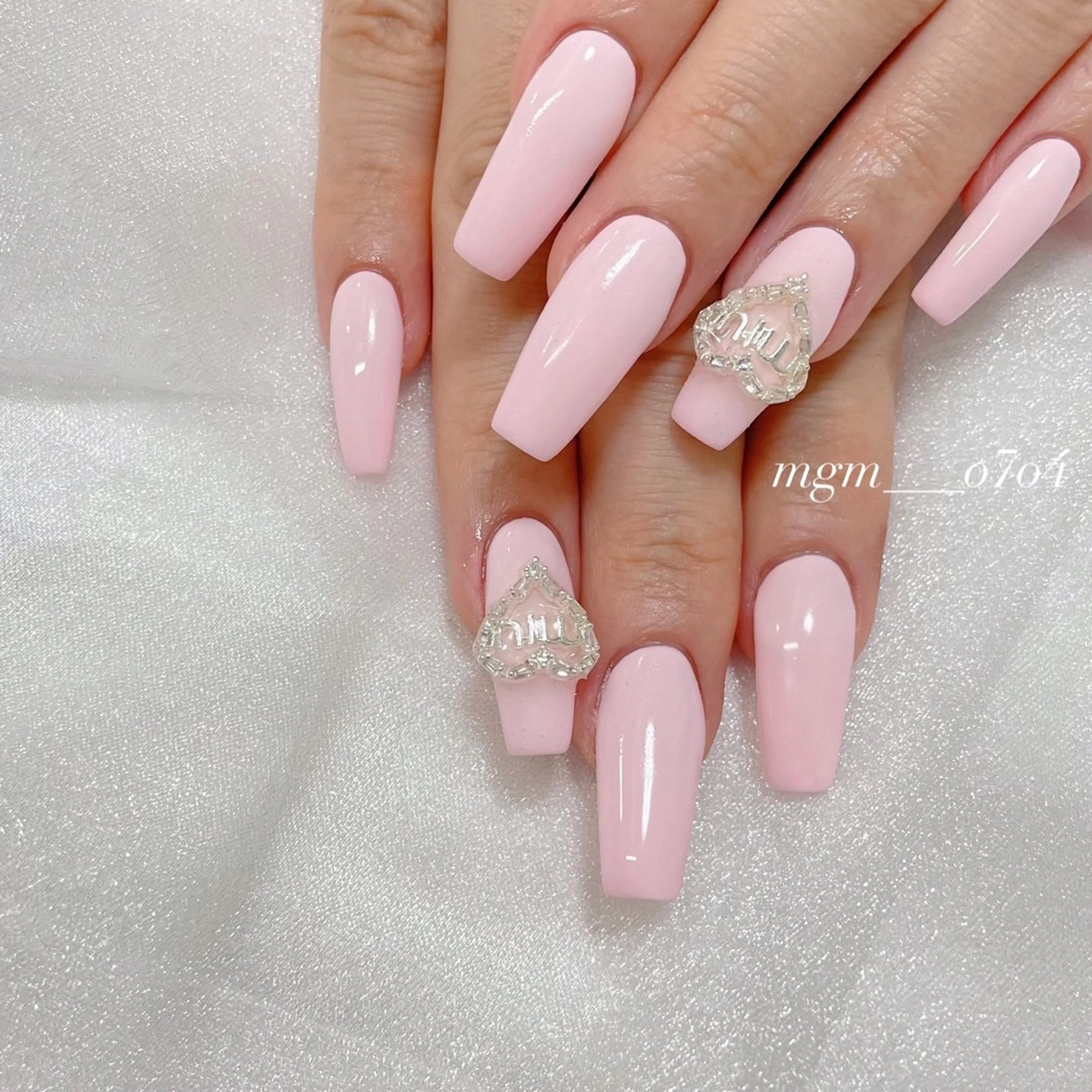 ネイル MoON...❤︎ MeGuのネイルデザイン