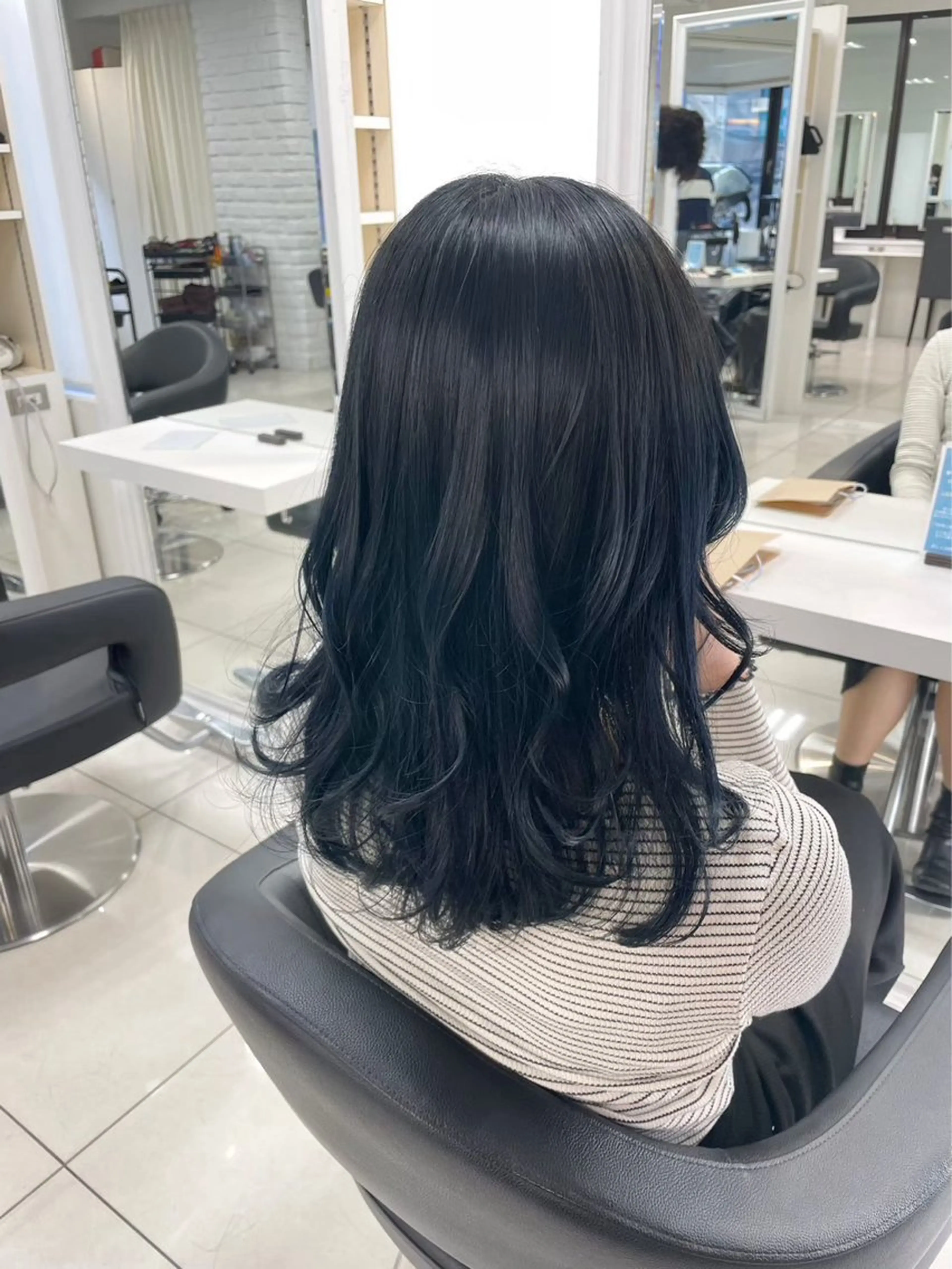 ミディアム カラー ヘアカラー 🦋艶髪縮毛矯正 CoCo.🦋のヘアスタイル