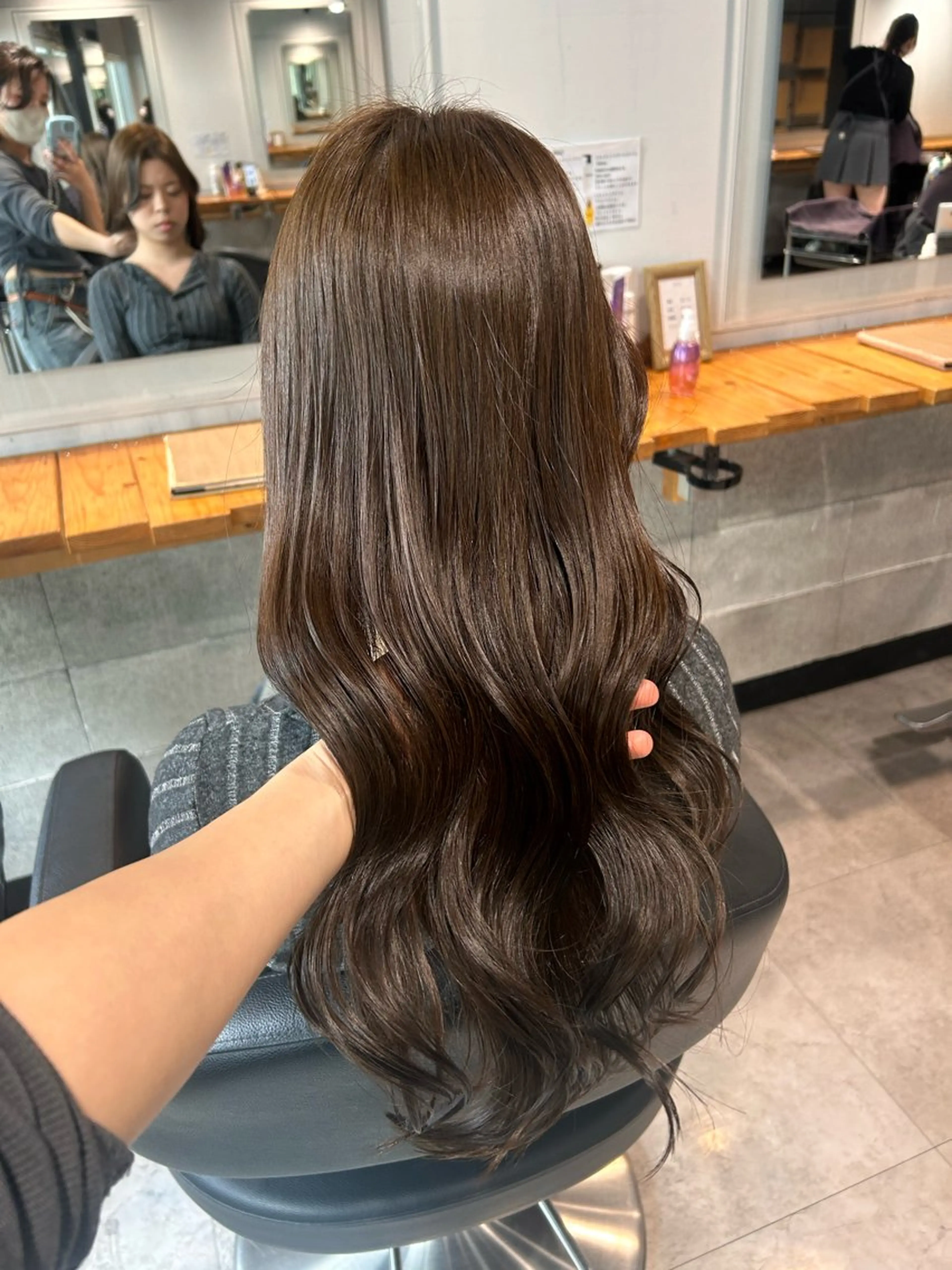 ロング ヘアカラー トリートメント ヘッドスパ レイヤーStyle 🩵菜々実のヘアスタイル