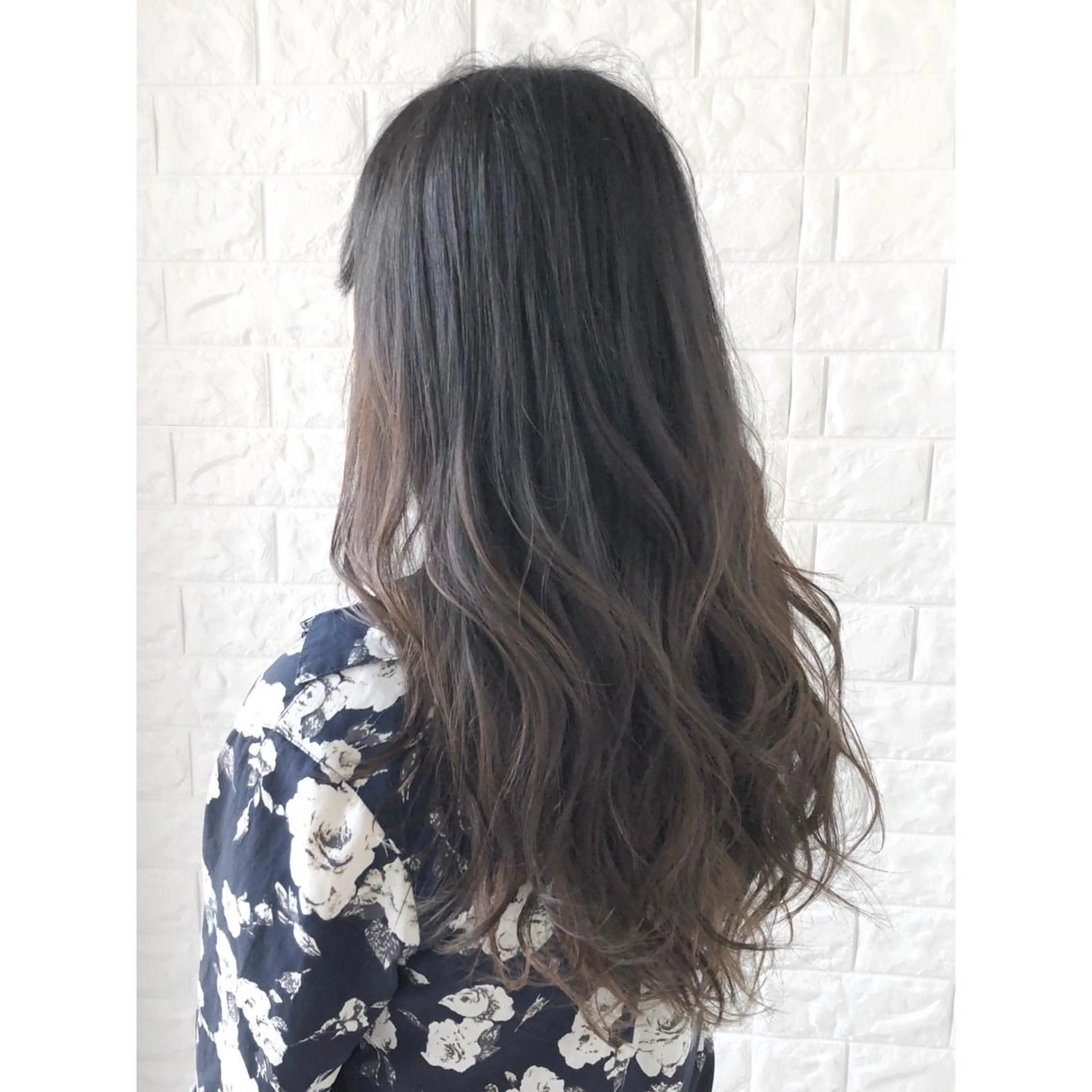 セミロング カラー グラデーションカラー イルミナカラー 髪質改善特化KIZU /艶髪研究（京都）のヘアスタイル