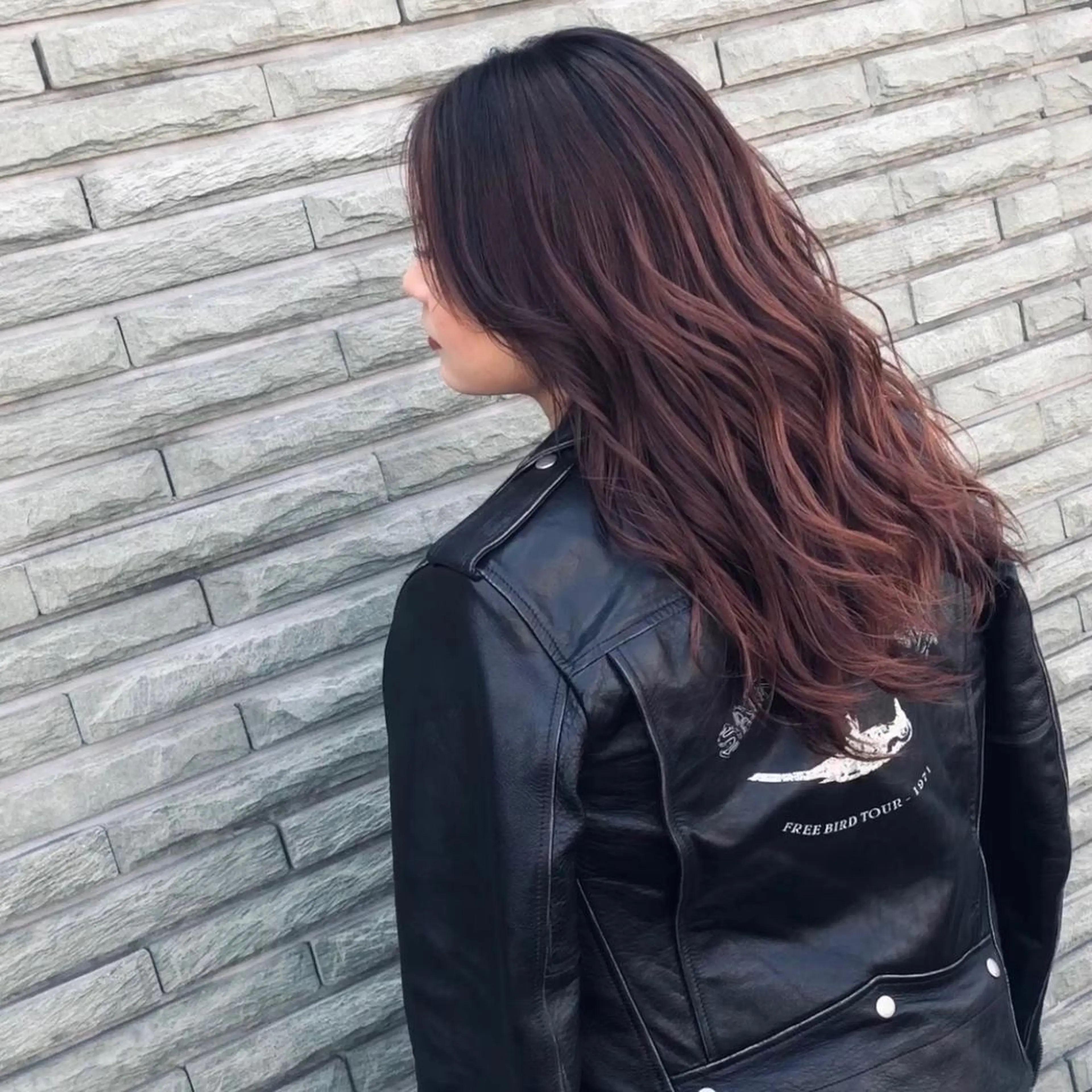 セミロング カラー ヘアアレンジ ショートボブ シールエクステ バレイヤージュ ブリーチ デザインカラー アンドウ ユウ/ レイヤーカット/韓国のヘアスタイル