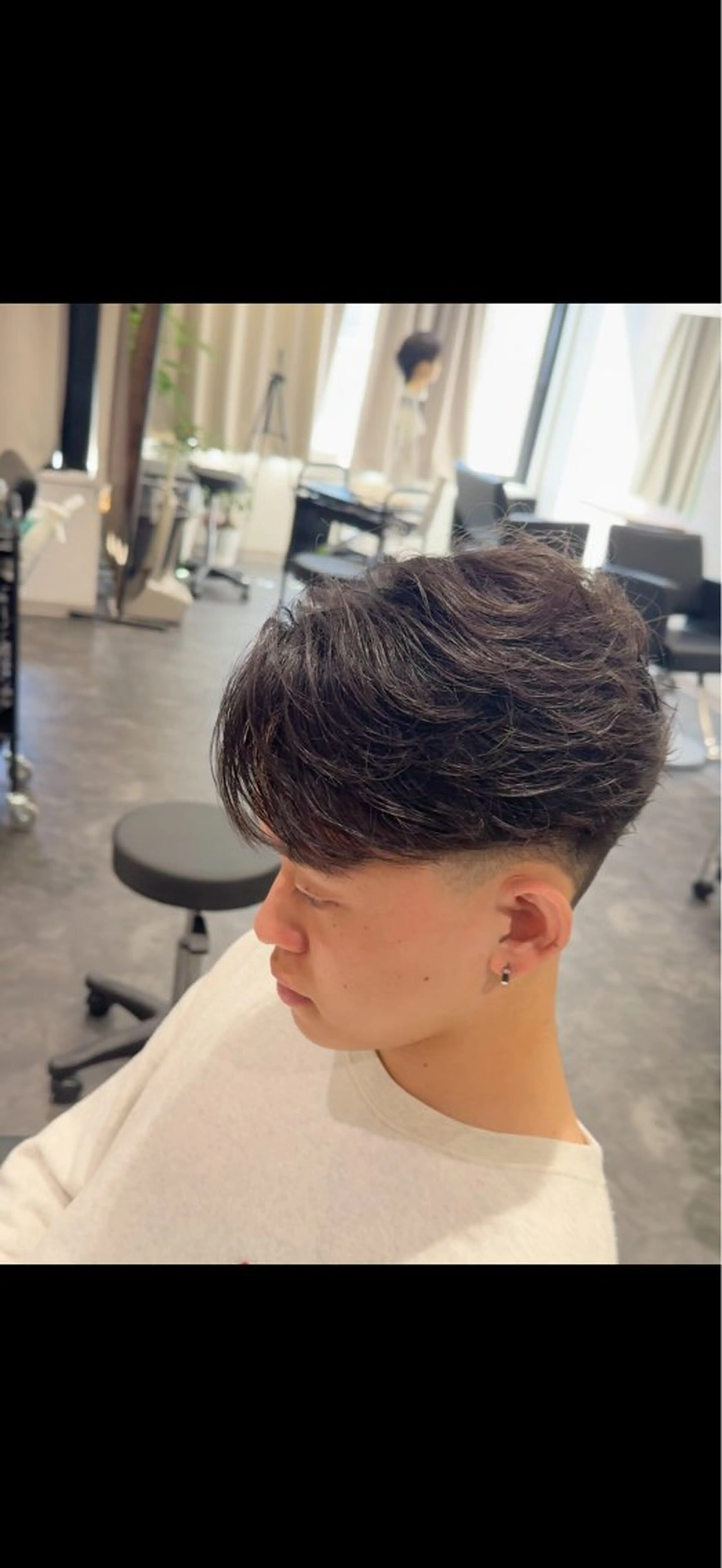 ショート パーマ メンズ フェザーパーマ メンズパーマ カット パーマ メンズパーマ特化 美容師kouyaのヘアスタイル