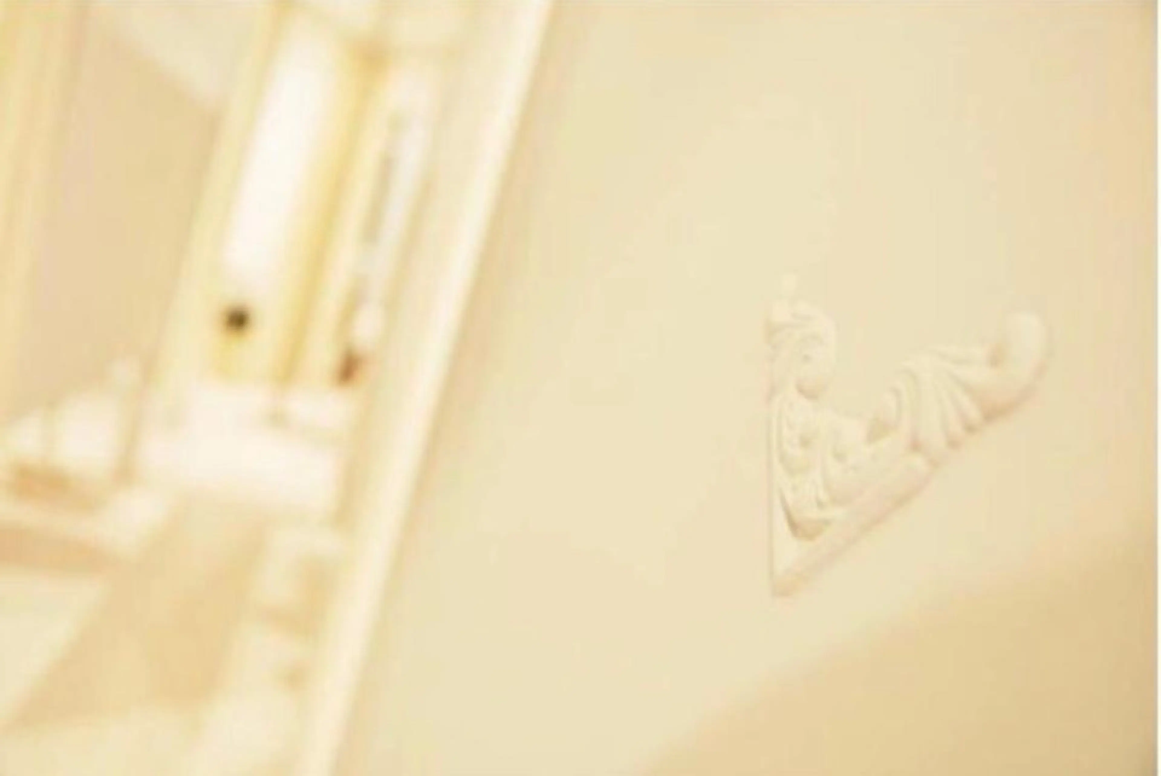 ロング カラー パーマ ヘアアレンジ キッズ ネイル マツエク・マツパ EnsorClair 代表　野口真央のエステ・リラクイメージ