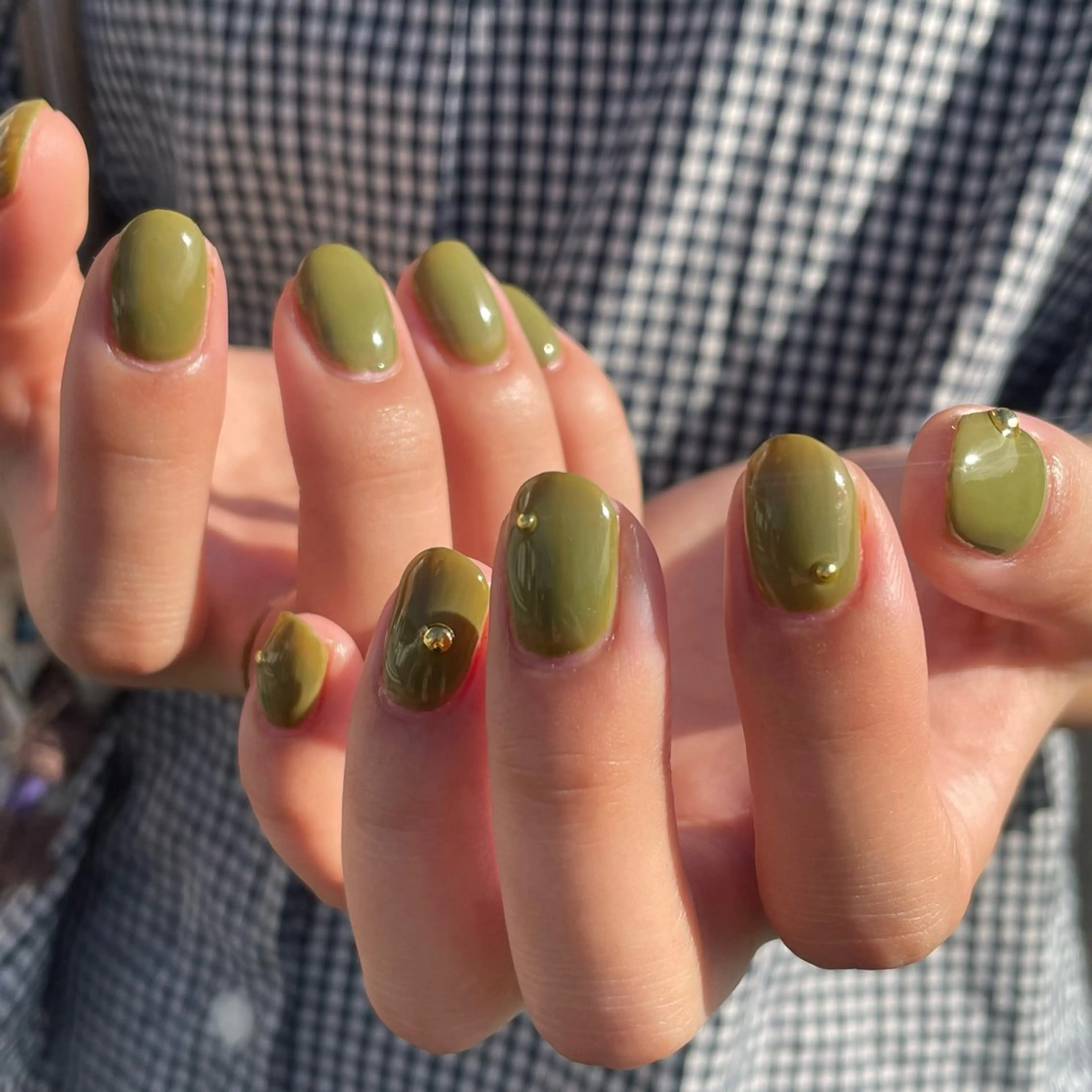 ネイル ハンドネイル カメレオン京橋🌻 草葉由佳のネイルデザイン