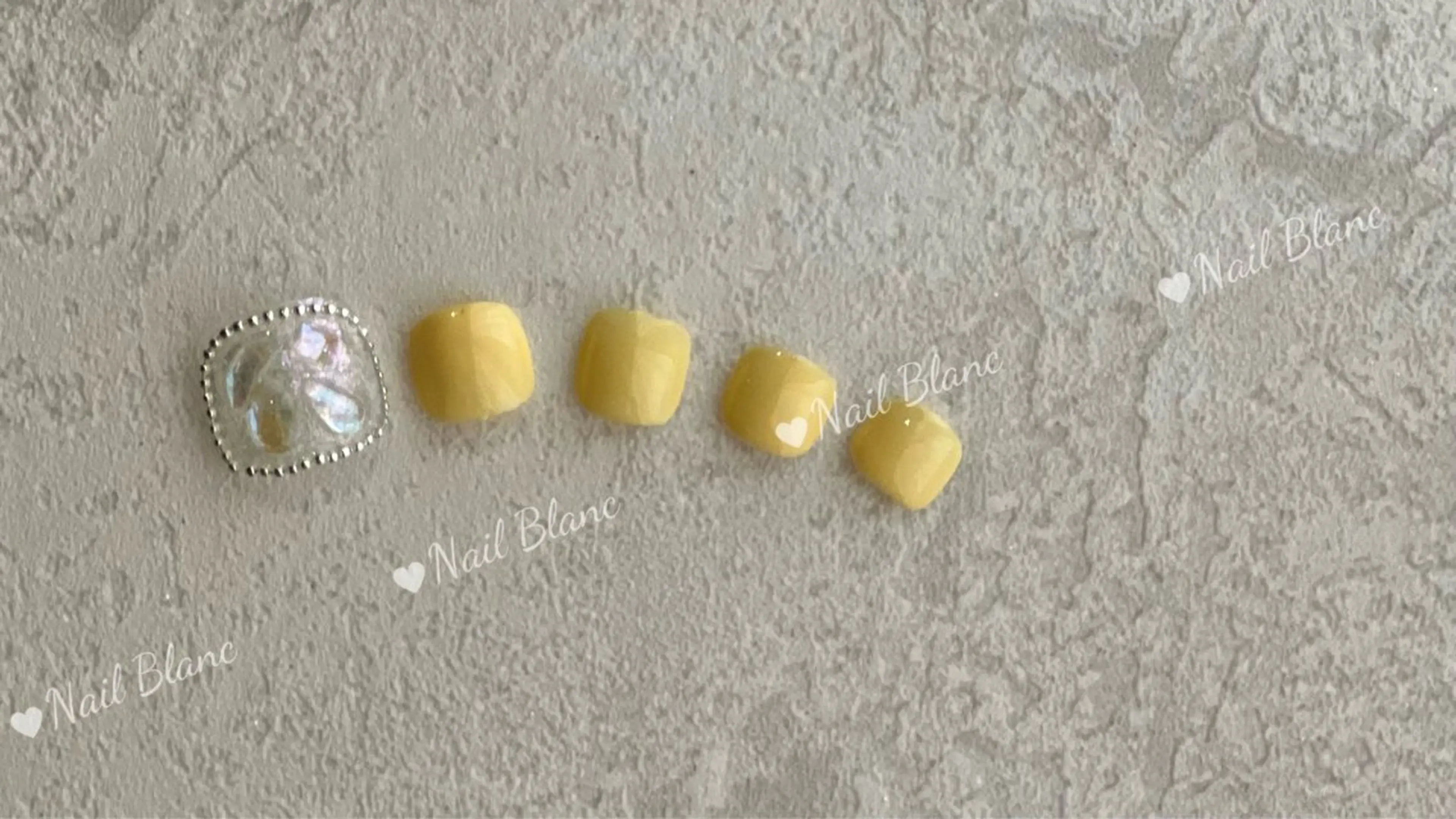 ネイル Kurehashi Yui🧸のネイルデザイン