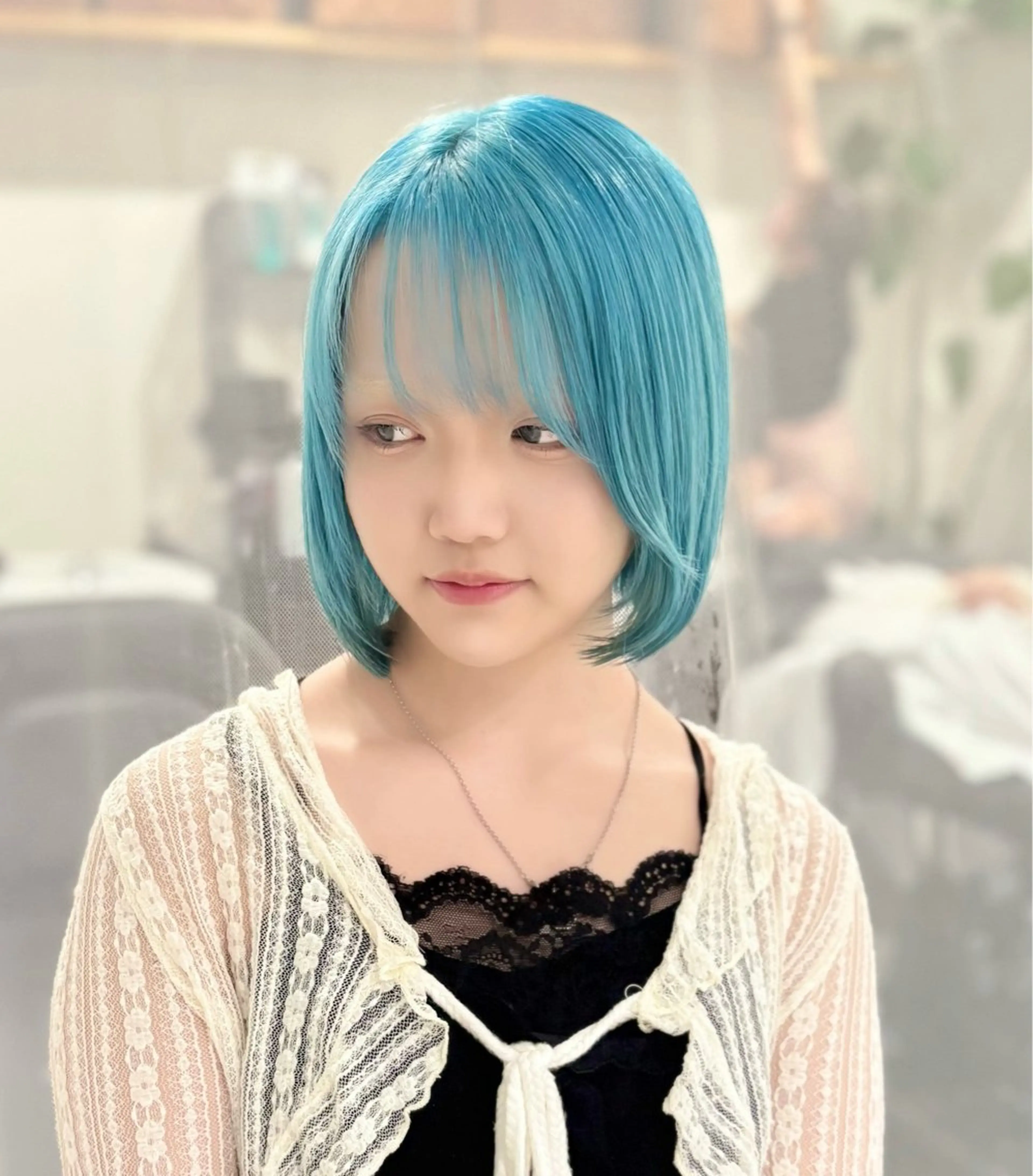 ミディアム カラー GaKu/ハイトーン /ブリーチ/レイヤーのヘアスタイル