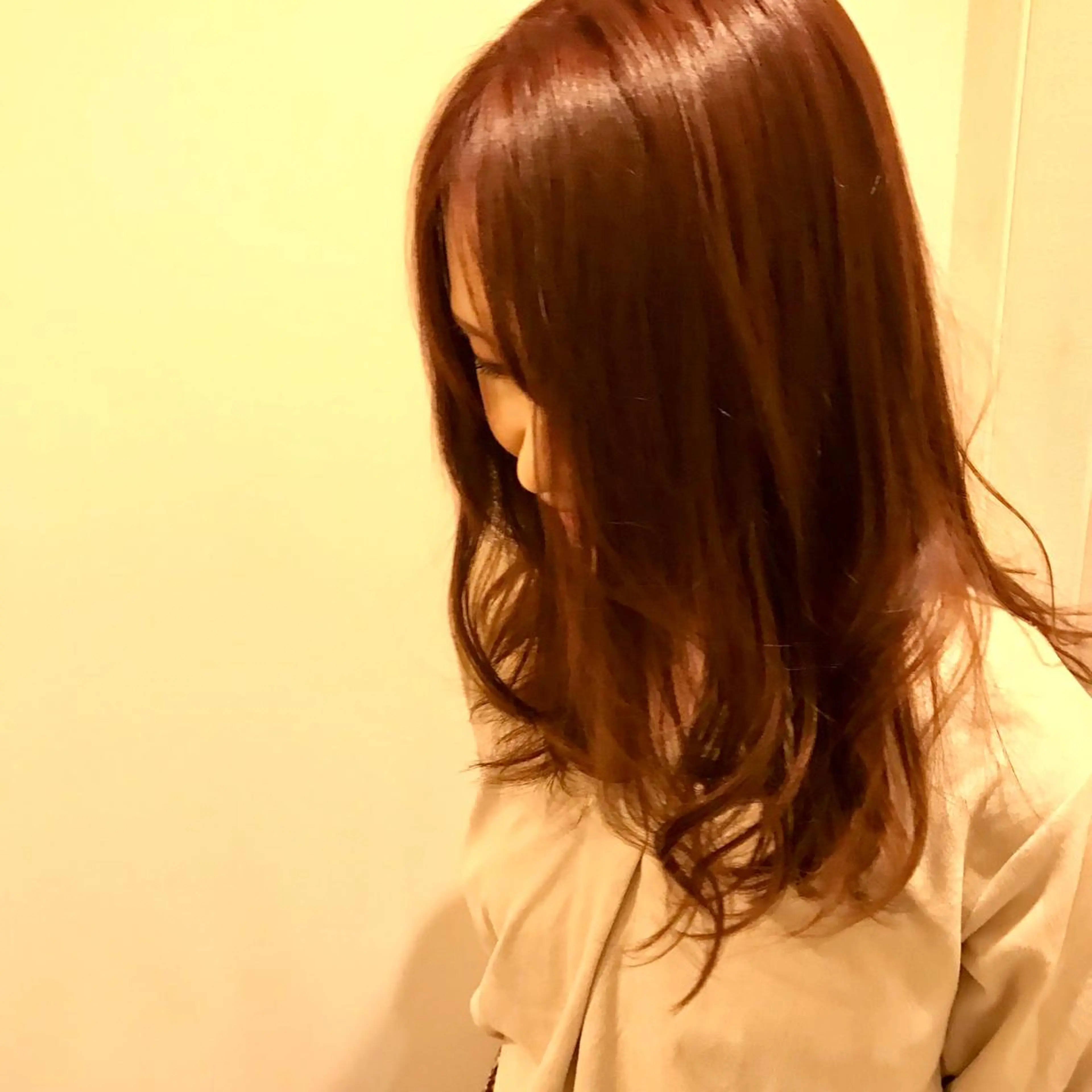 ロング カラー 平松 千枝のヘアスタイル
