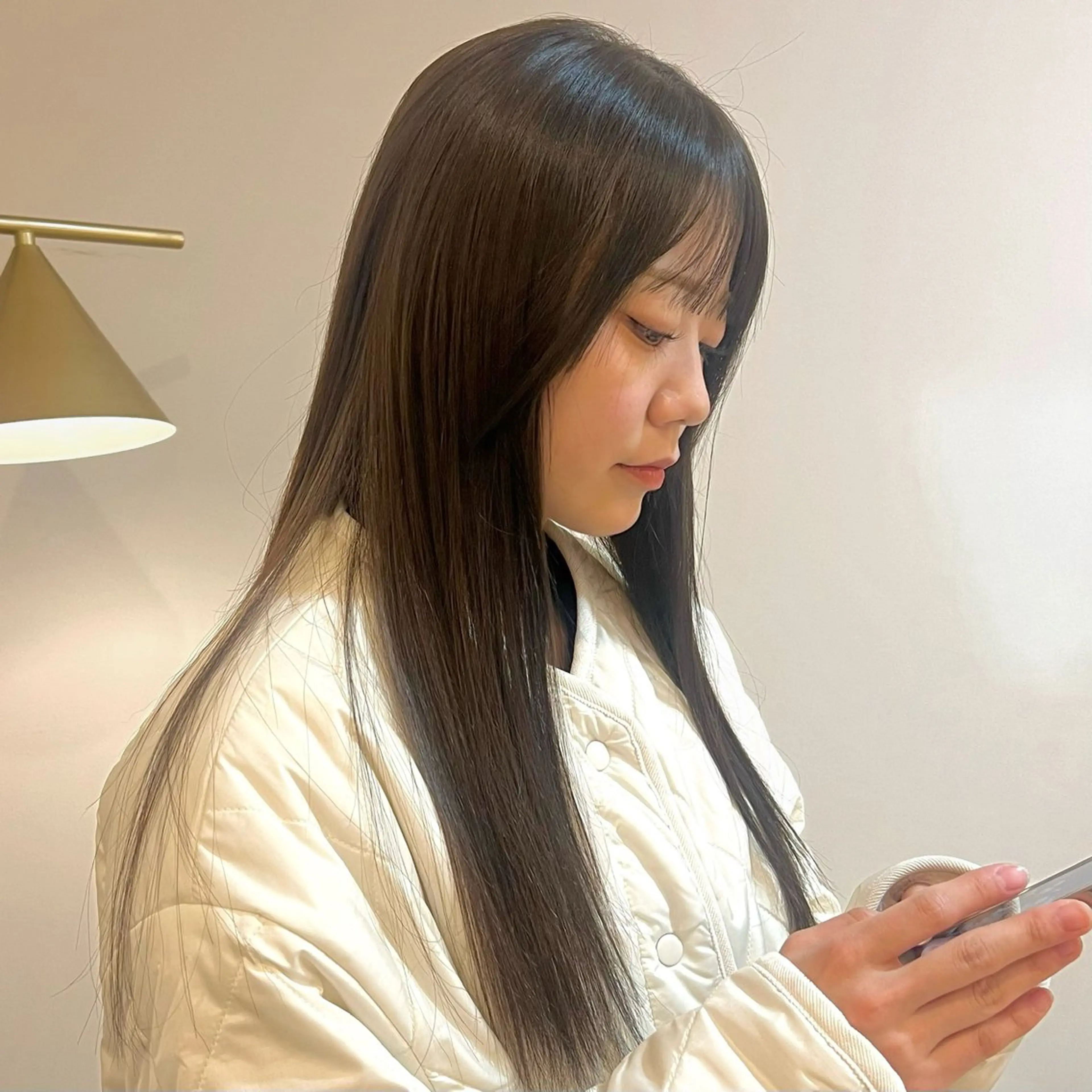 ロング カラー ベージュカラー ブリーチ 透明感カラー ダブルカラー グレージュ ヘアカラー 艶カラー/透明感 /ヒグチアオイのヘアスタイル