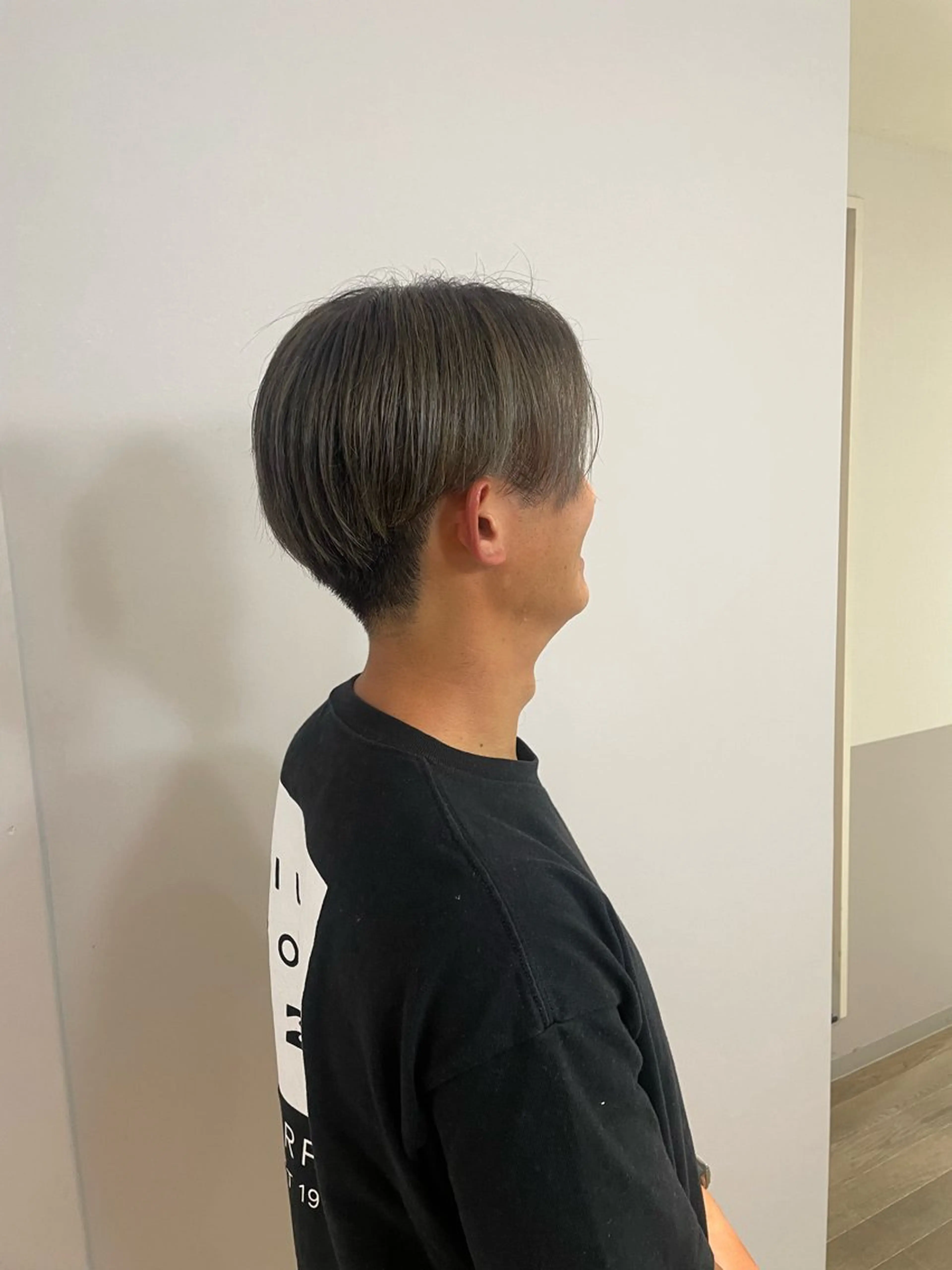 カラー メンズ ヘアカラー トリートメント ayano / 透明感・くすみカラーのヘアスタイル