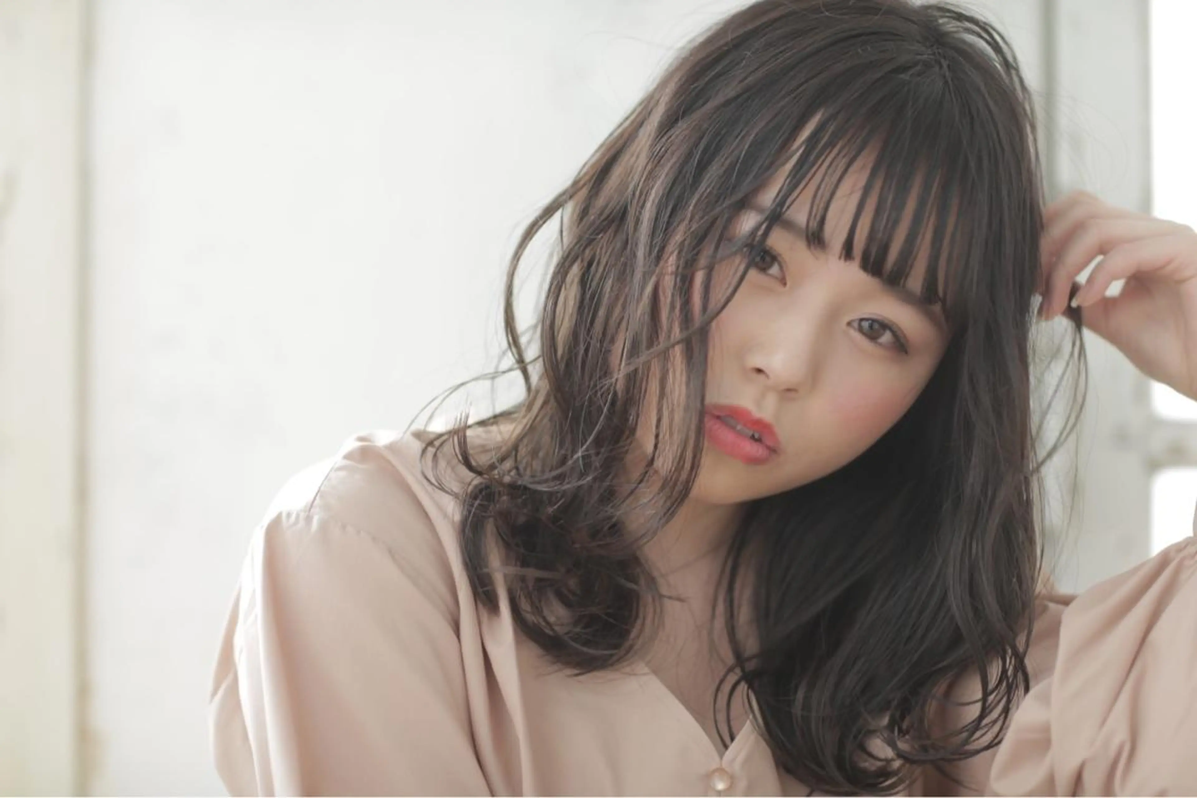 セミロング カラー 美髪"縮毛矯正" 別所レイヤ【なんば】のヘアスタイル
