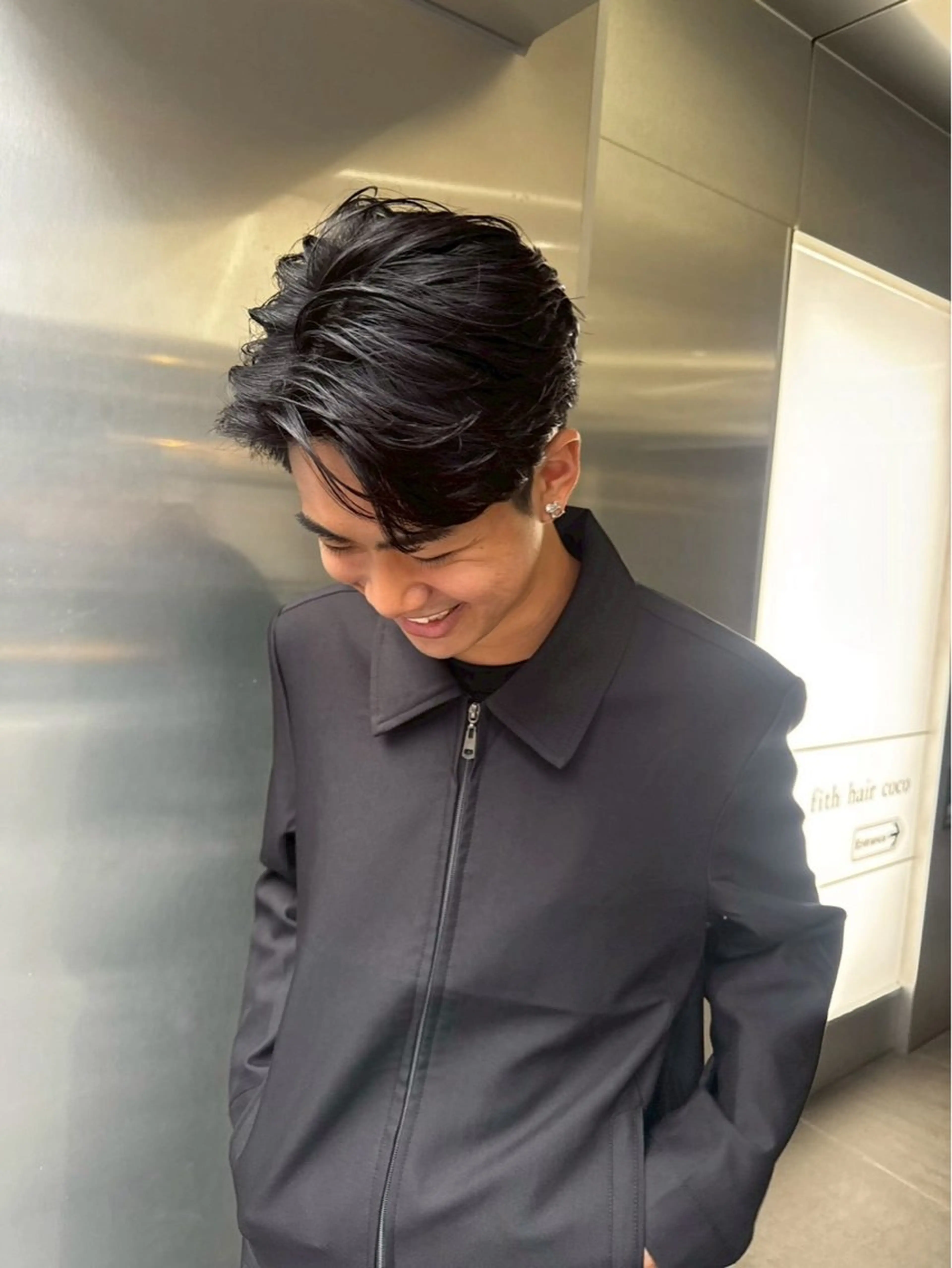 ミディアム メンズ カット ケアブリーチ特化✨/ 艶カラー/エクステのヘアスタイル