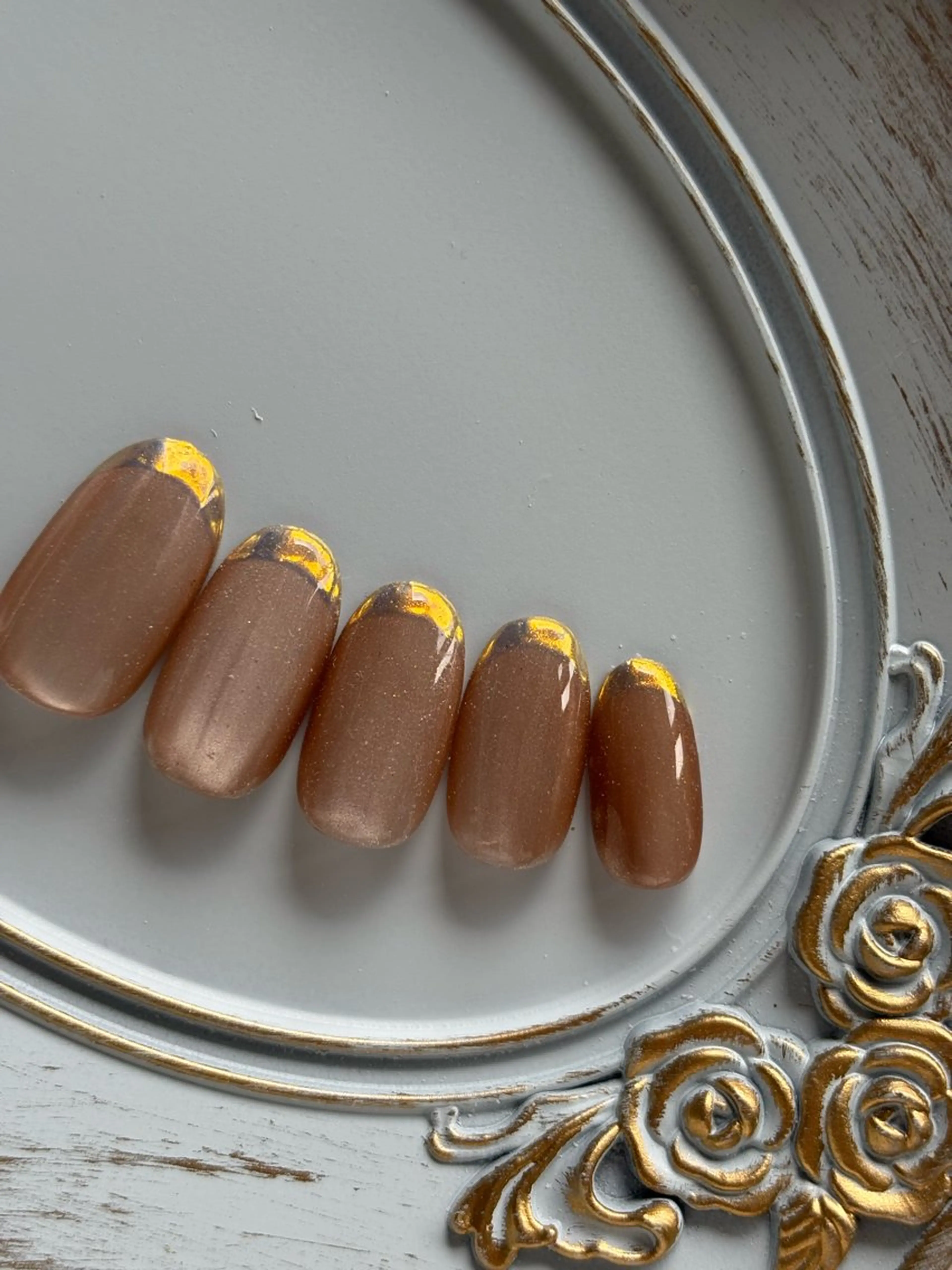 ネイル マグネットネイル ハンドネイル FIORITURA Maikoのネイルデザイン