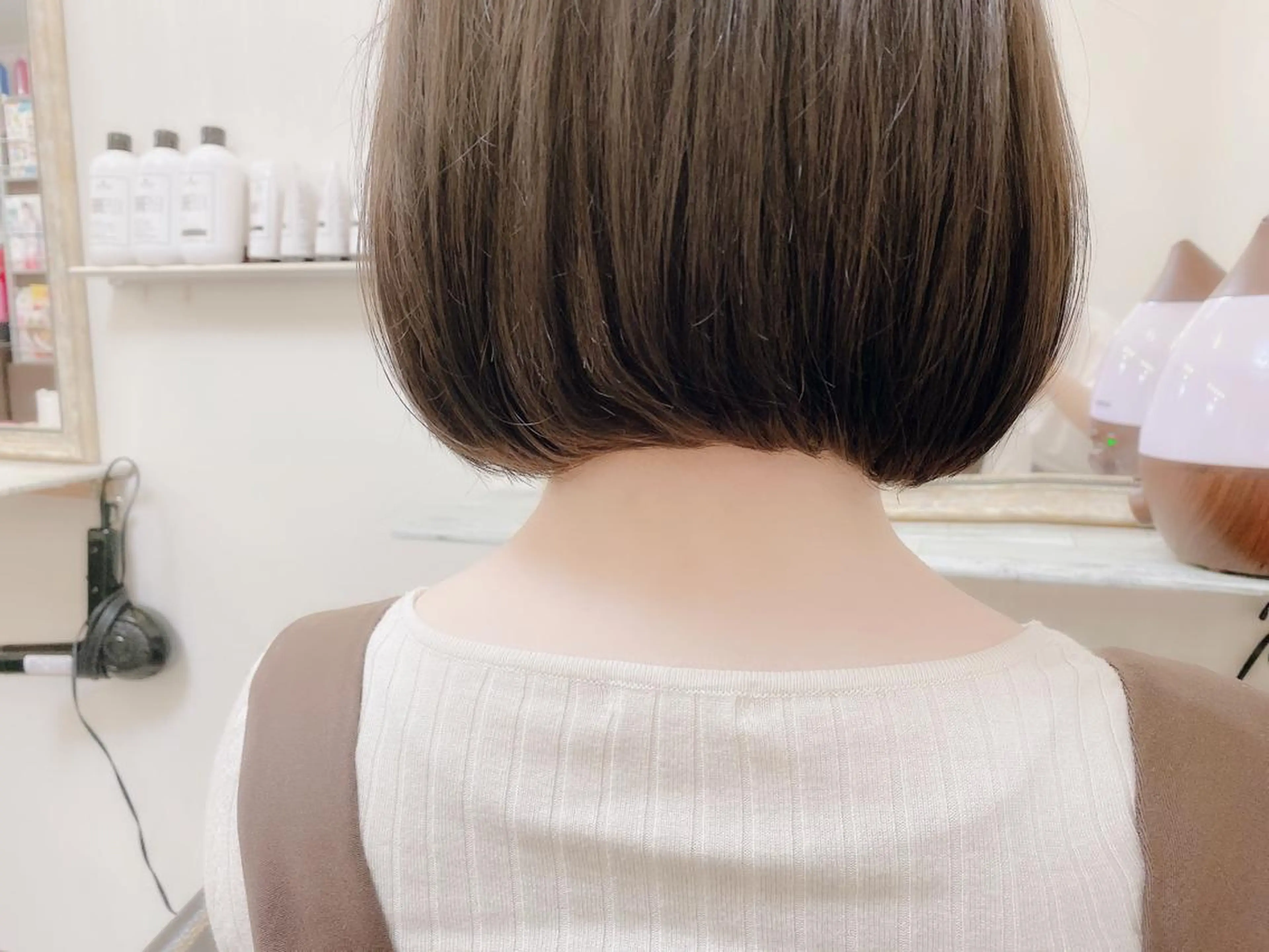 ショート カラー イルミナカラー カット ヘアカラー トリートメント YURI ✨のヘアスタイル