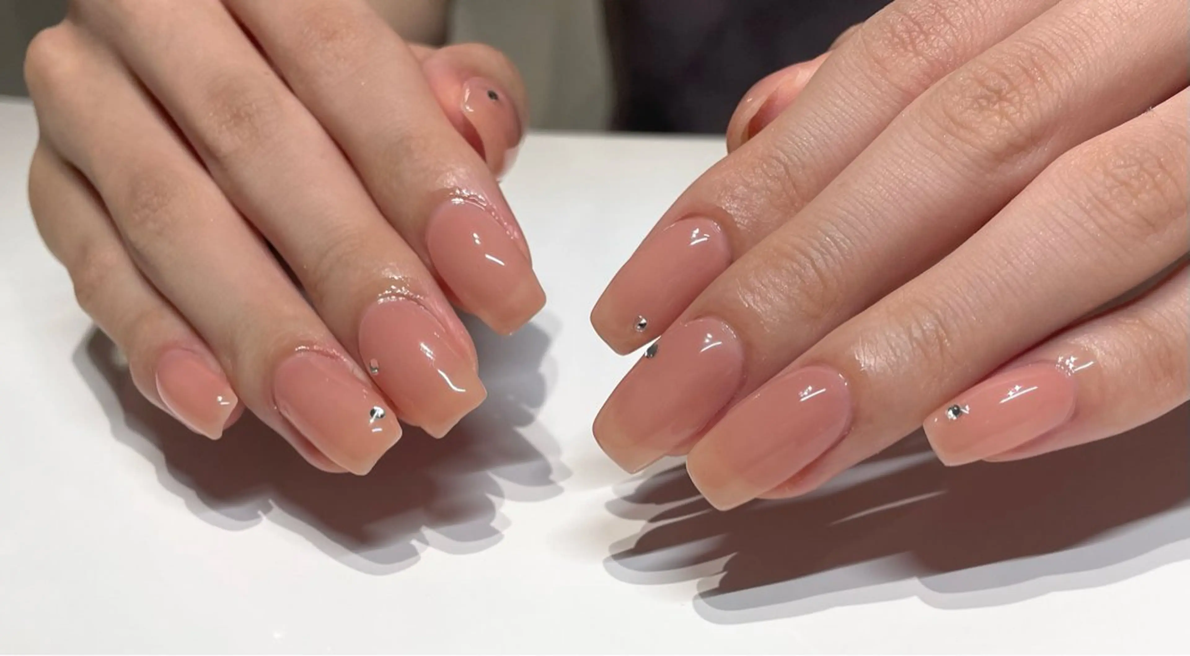 ネイル ワンカラーネイル ハンドネイル Nailsalon Puttiのネイルデザイン