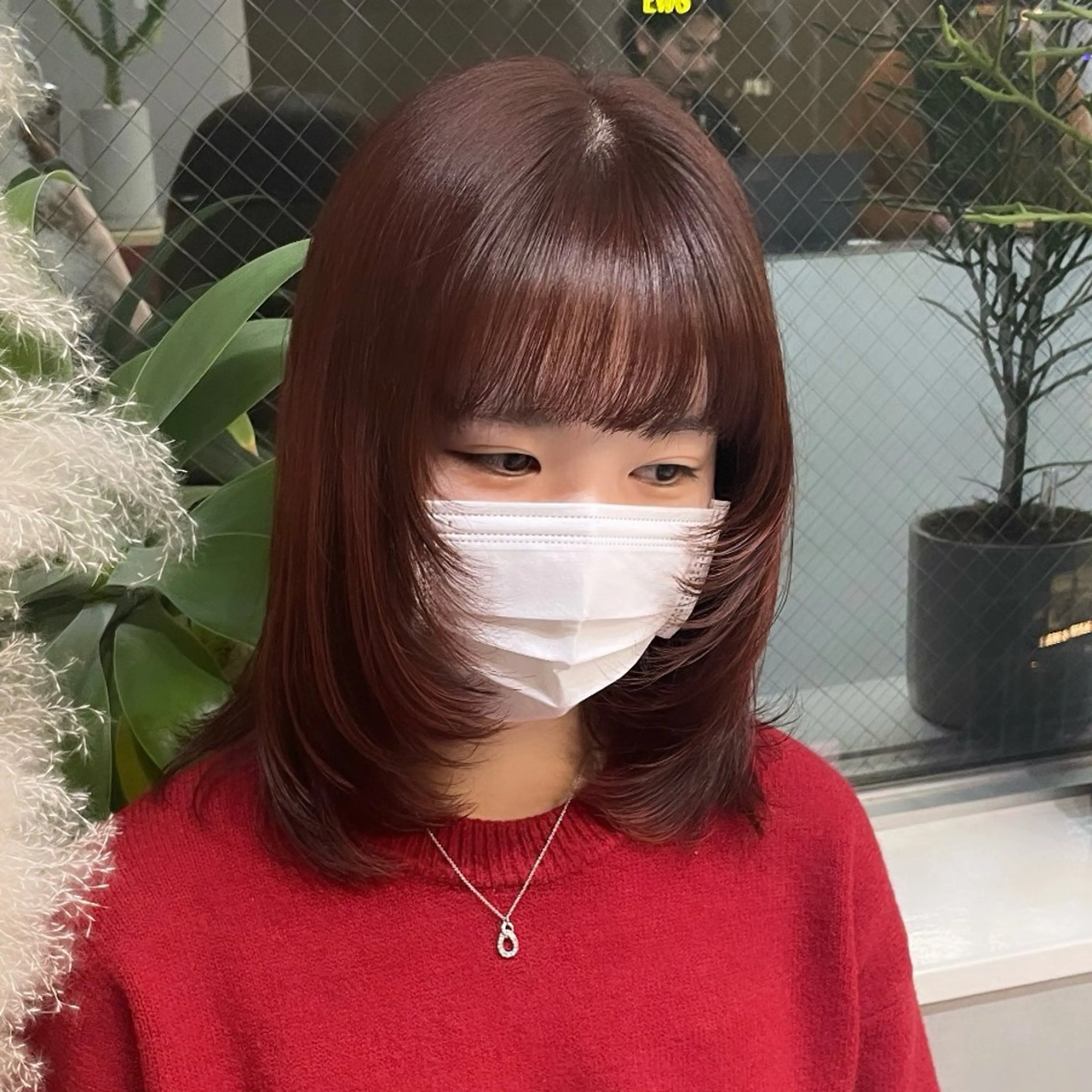 ミディアム カラー ピンクカラー レイヤーカット カット ヘアカラー Rui/透明感カラー 暖色/レイヤーカットのヘアスタイル