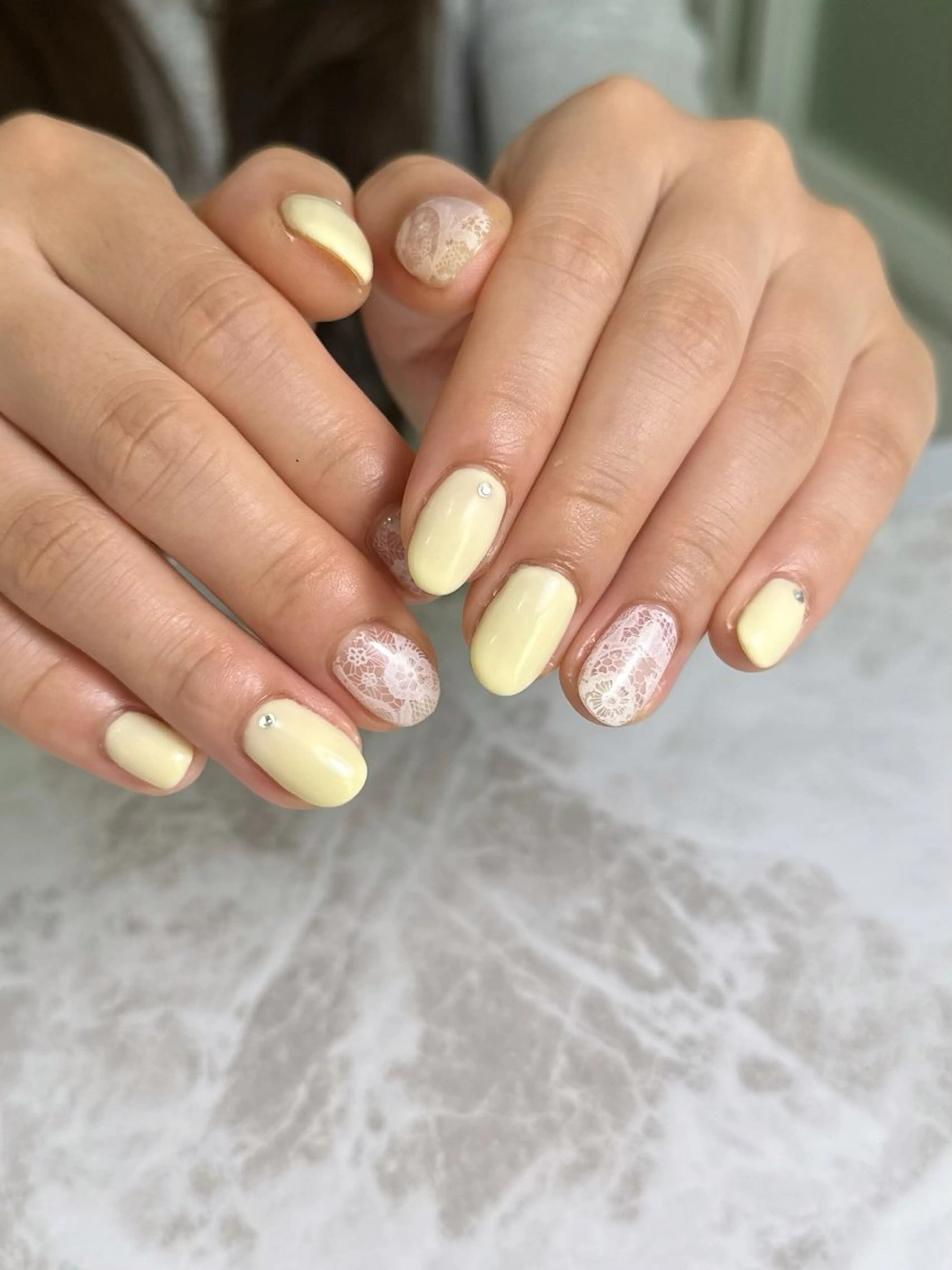 ネイル レース 黄色 Monart もえのネイルデザイン