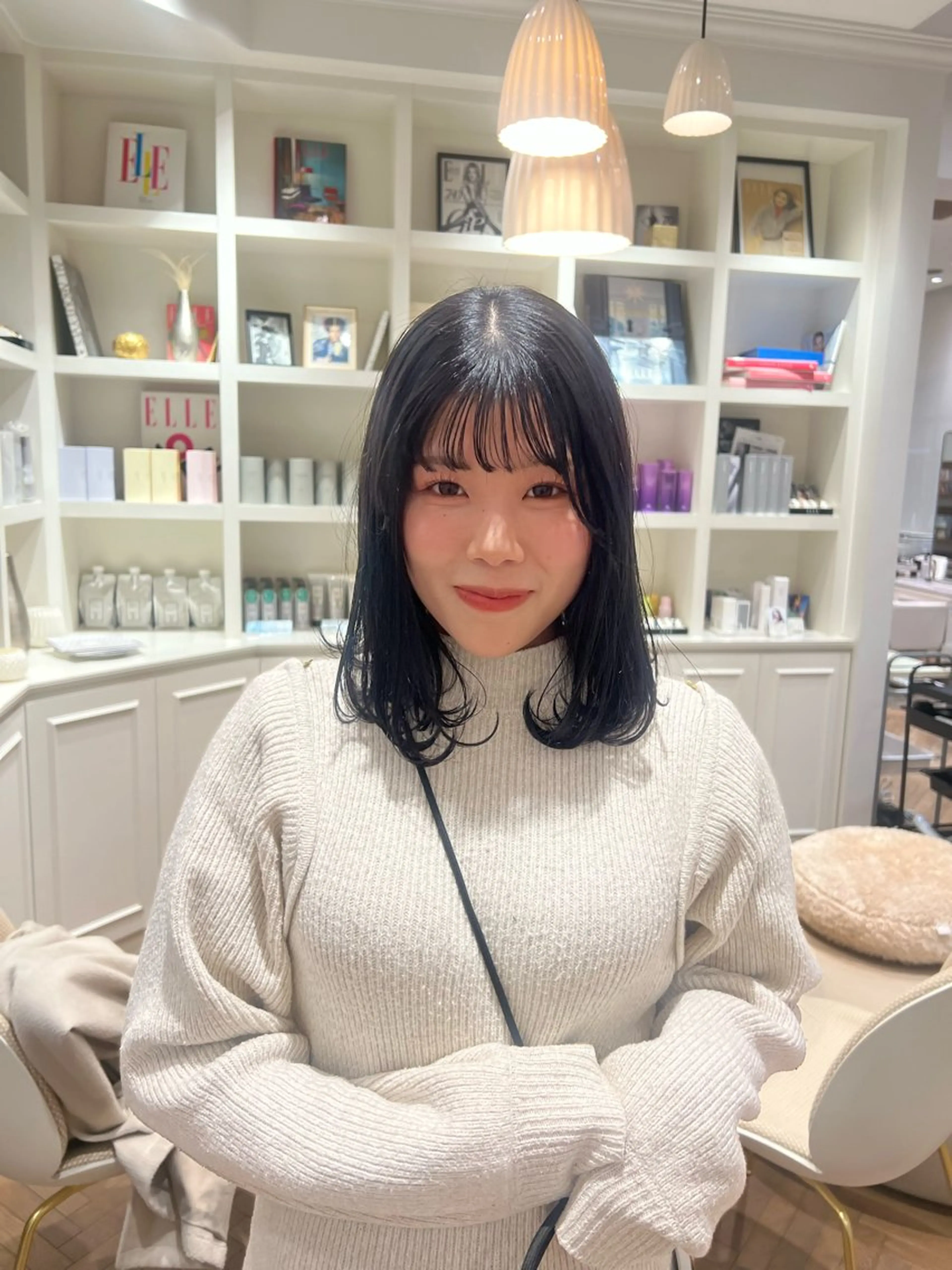 ミディアム カット ヘアカラー 似合わせ/レイヤー 💟SAEのヘアスタイル