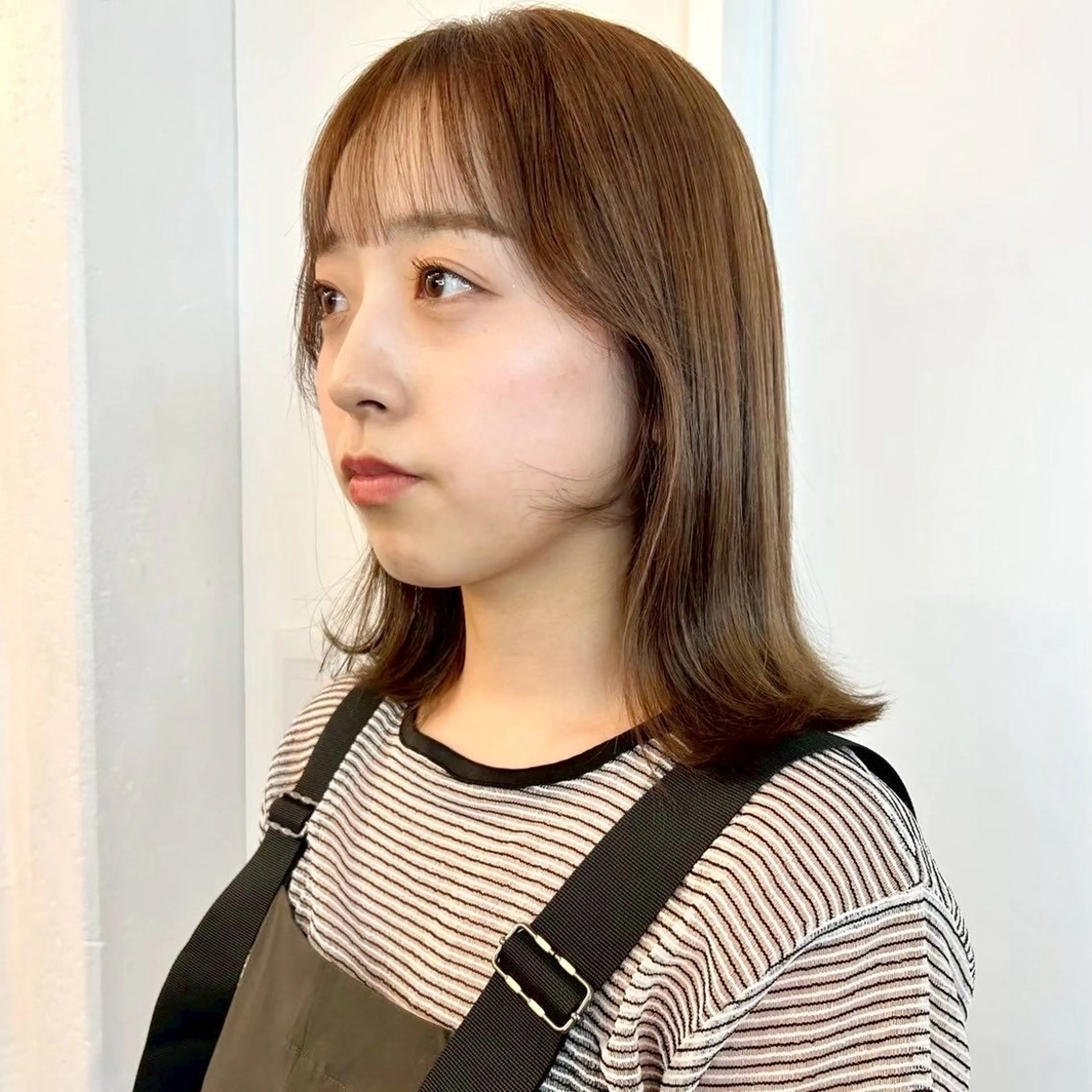 ミディアム 北島 遥香🫧インナ ー /ベージュカラーのヘアスタイル