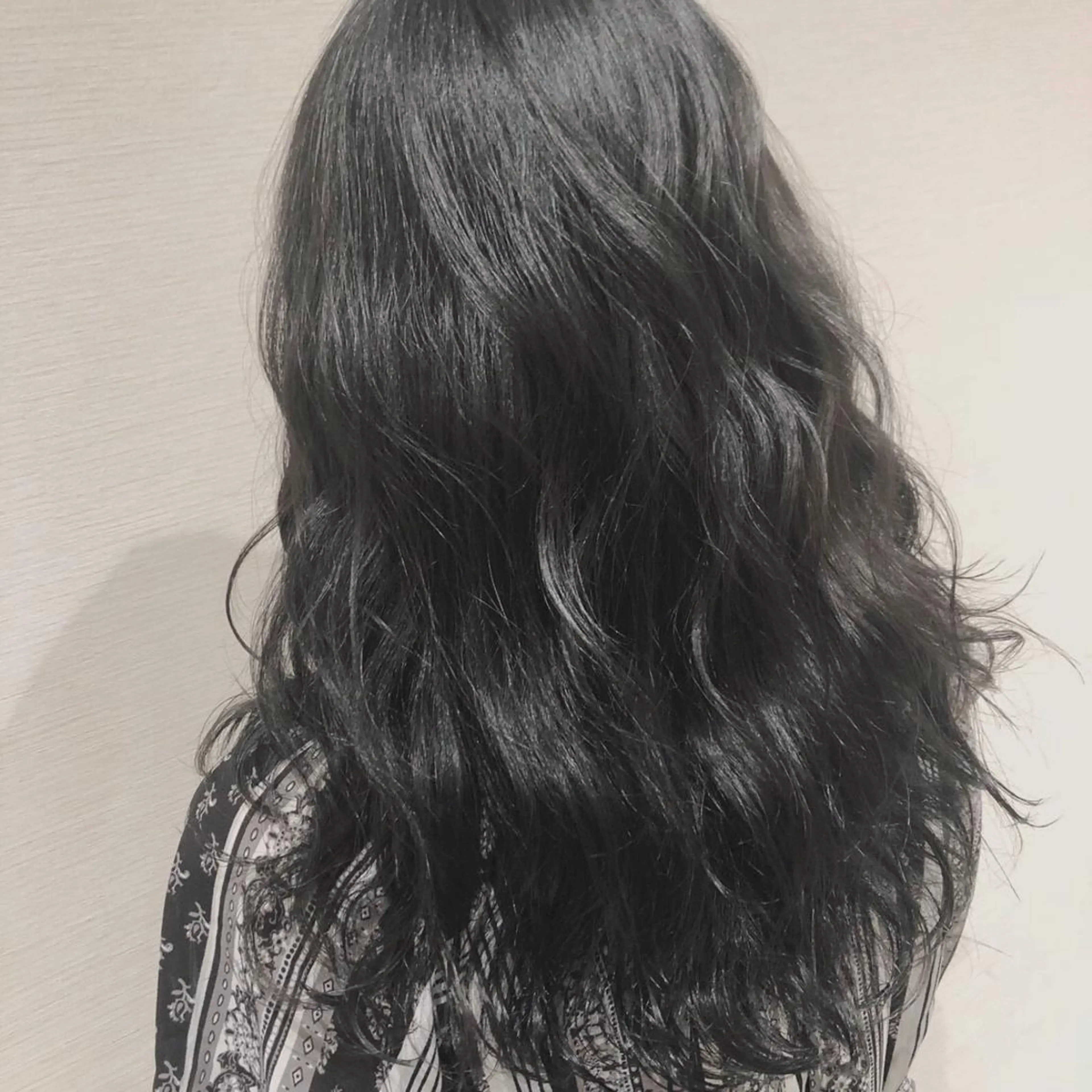 ロング カラー ヘアアレンジ グレージュ ハイライトカラー ハイライト 白髪ぼかしハイライト 茗荷谷駅徒歩2分のヘアスタイル