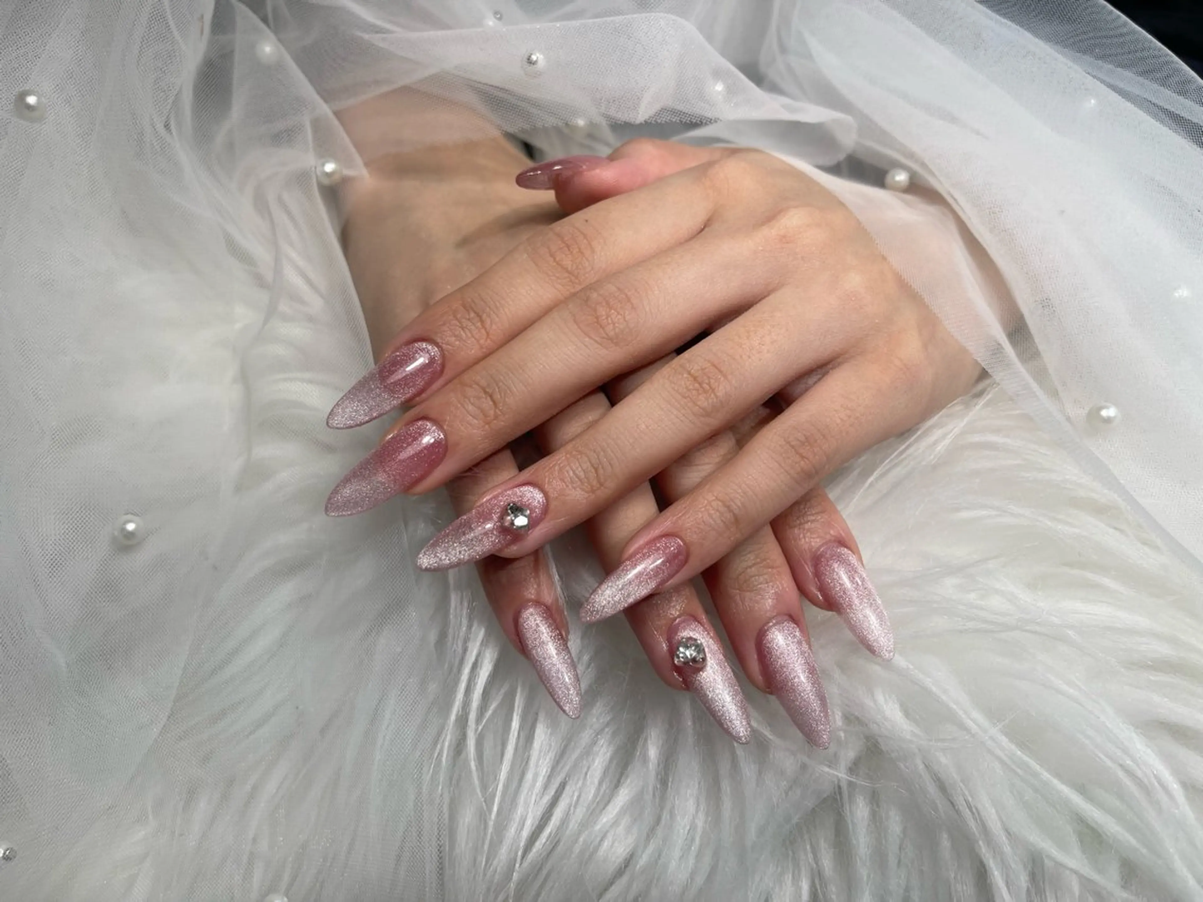 ネイル 🌈 Laule'aのネイルデザイン