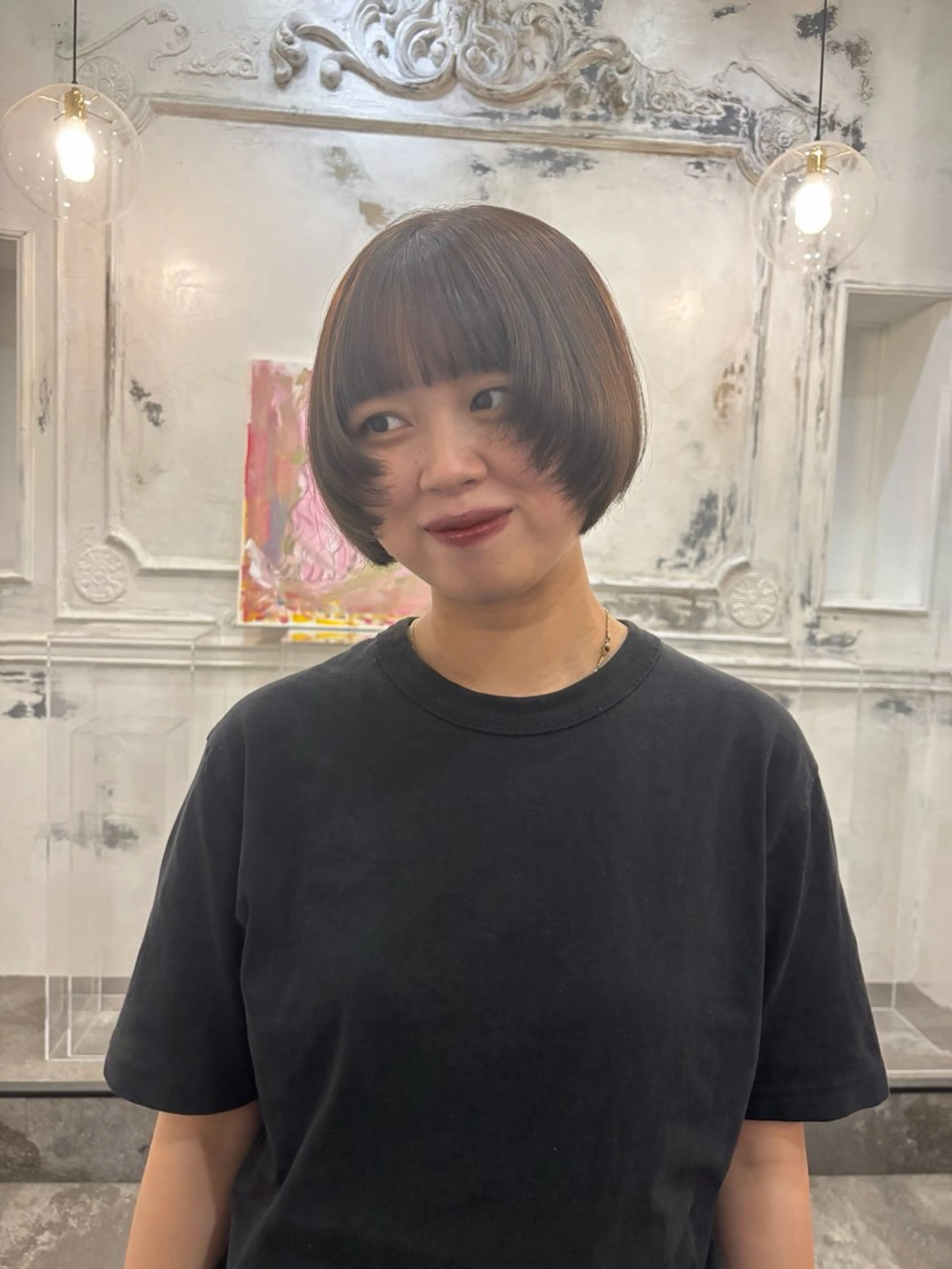 ショート ボブレイヤー ボブ レイヤーカット comeghead 琴音のヘアスタイル