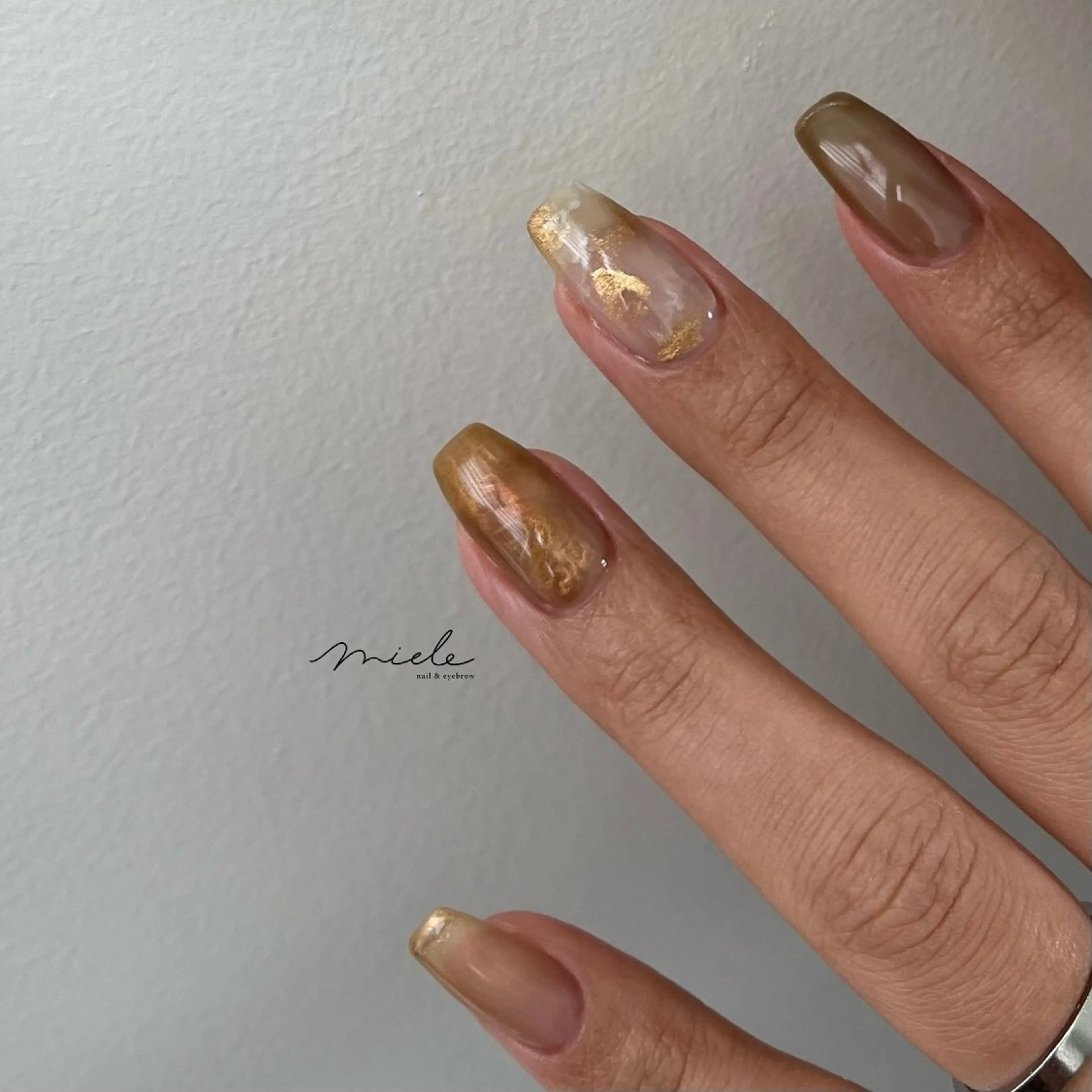 ネイル ハンドネイル miele【ミエレ】 海外シンプルデザインのネイルデザイン