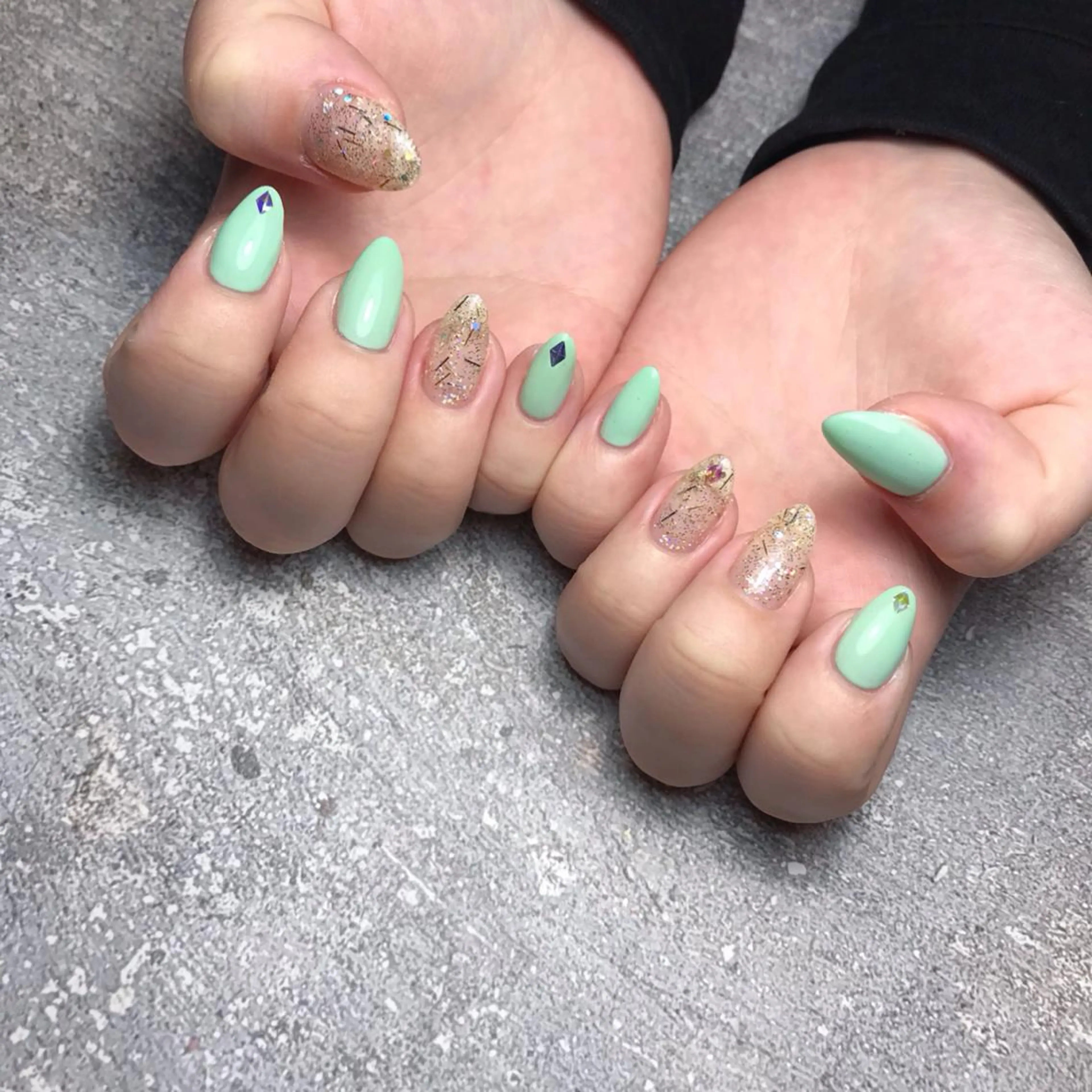 ネイル ハンドネイル 💅chainail _aiのネイルデザイン
