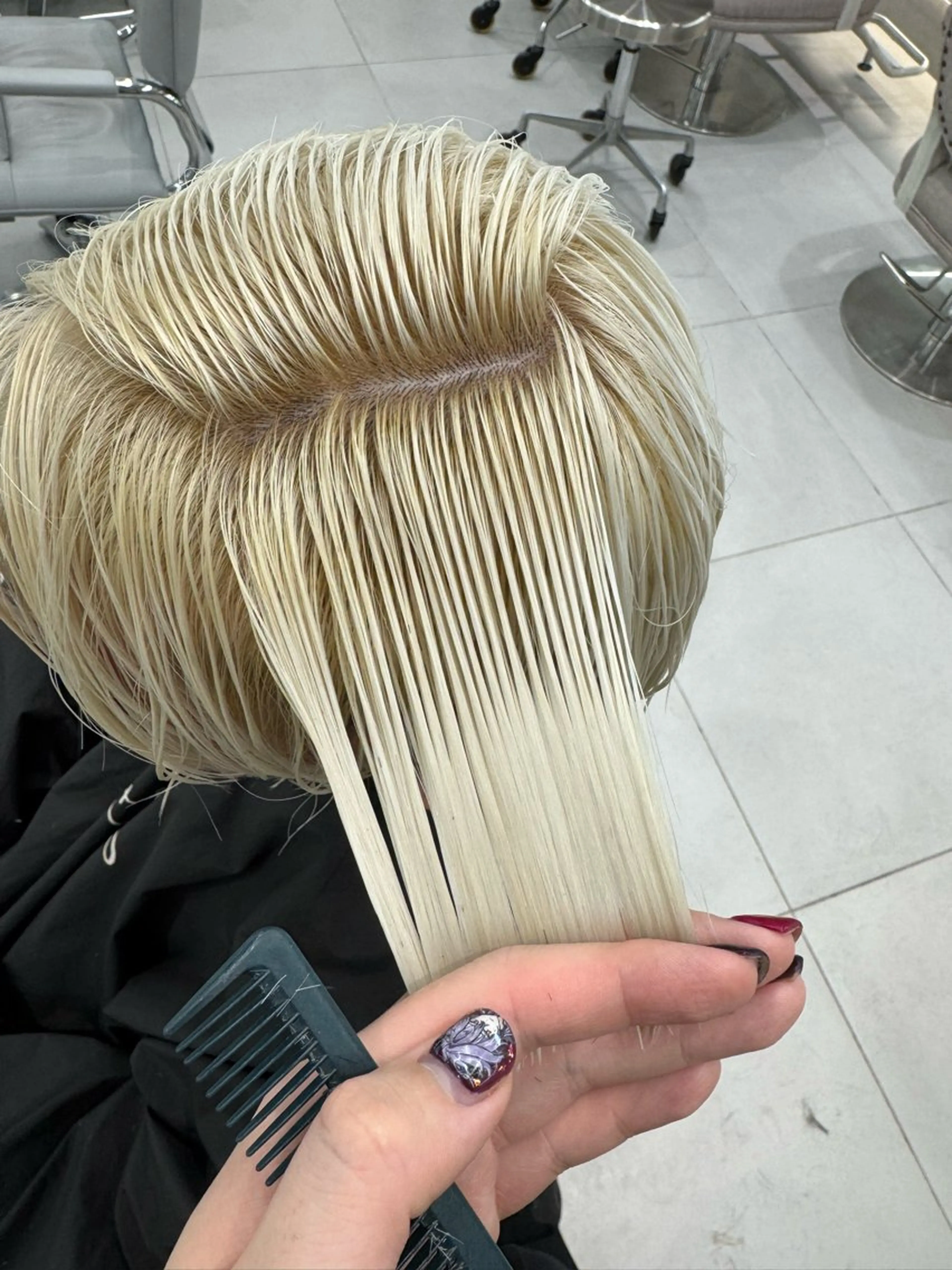 ブリーチリタッチとダメージ補修特化ケラチントリートメント✨の写真