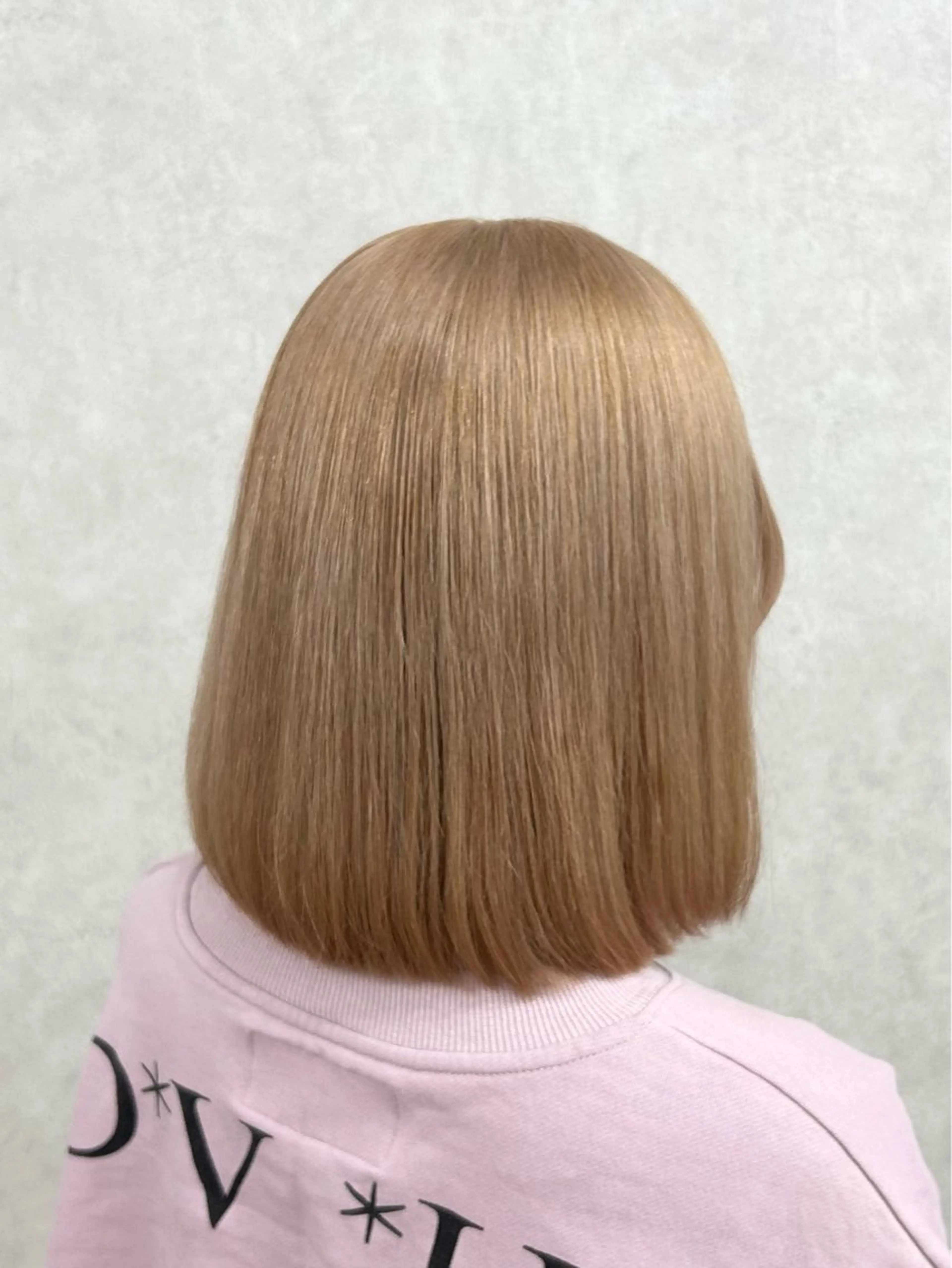 ミディアム カラー ヘアカラー トリートメント 澤木 愛美のヘアスタイル