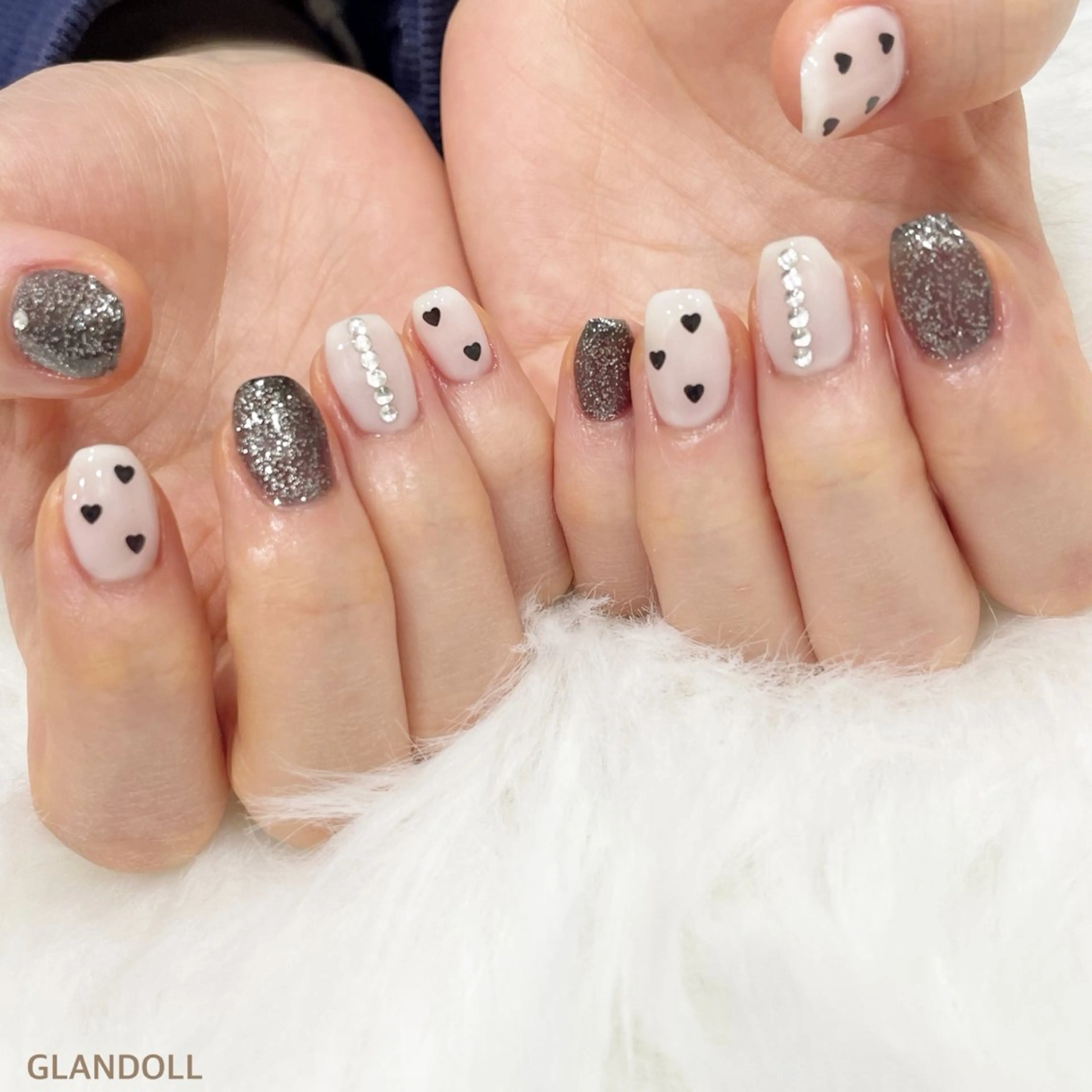 ネイル 長さ出し 持ち込み ハンドネイル GLANDOLL YURIのネイルデザイン