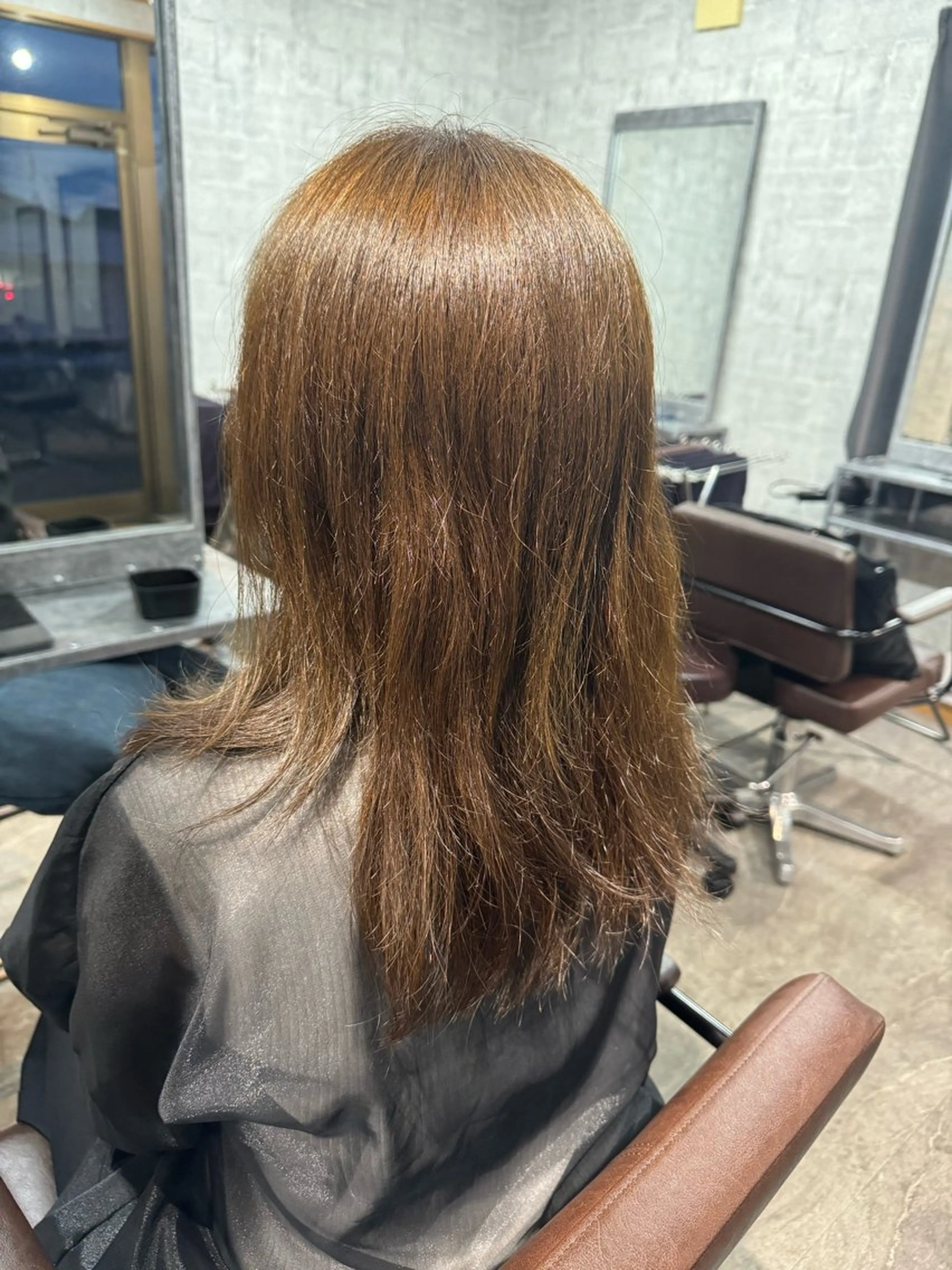 セミロング カラー セミロングパーマ 月館 怜奈のヘアスタイル