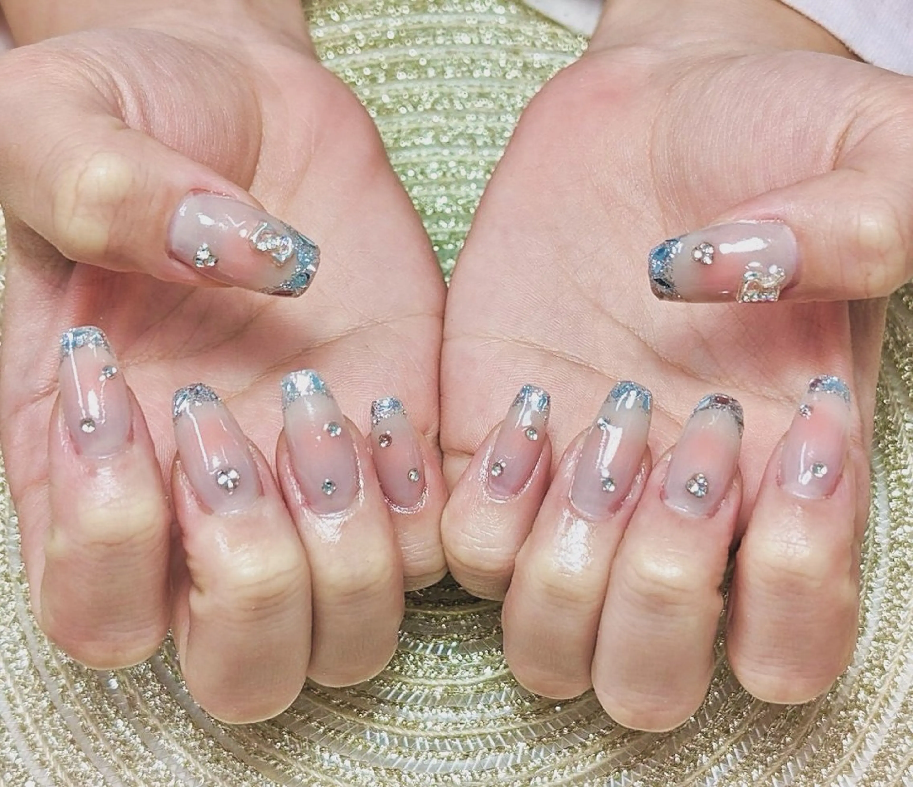 ネイル チークネイル フレンチネイル ガラスフレンチ moa nailのネイルデザイン