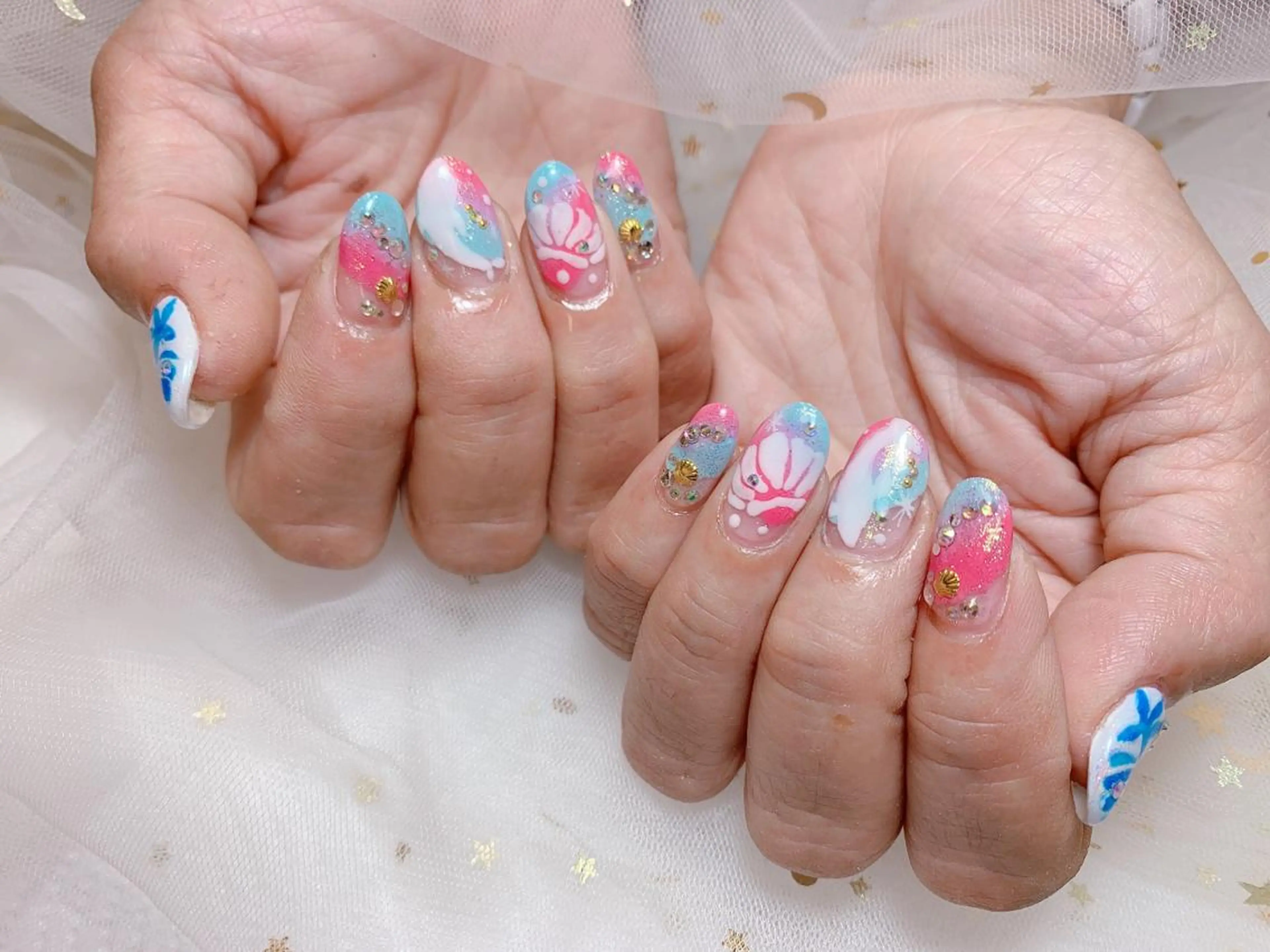 ネイル MiKi Nai池袋 長さだし得意のネイルデザイン