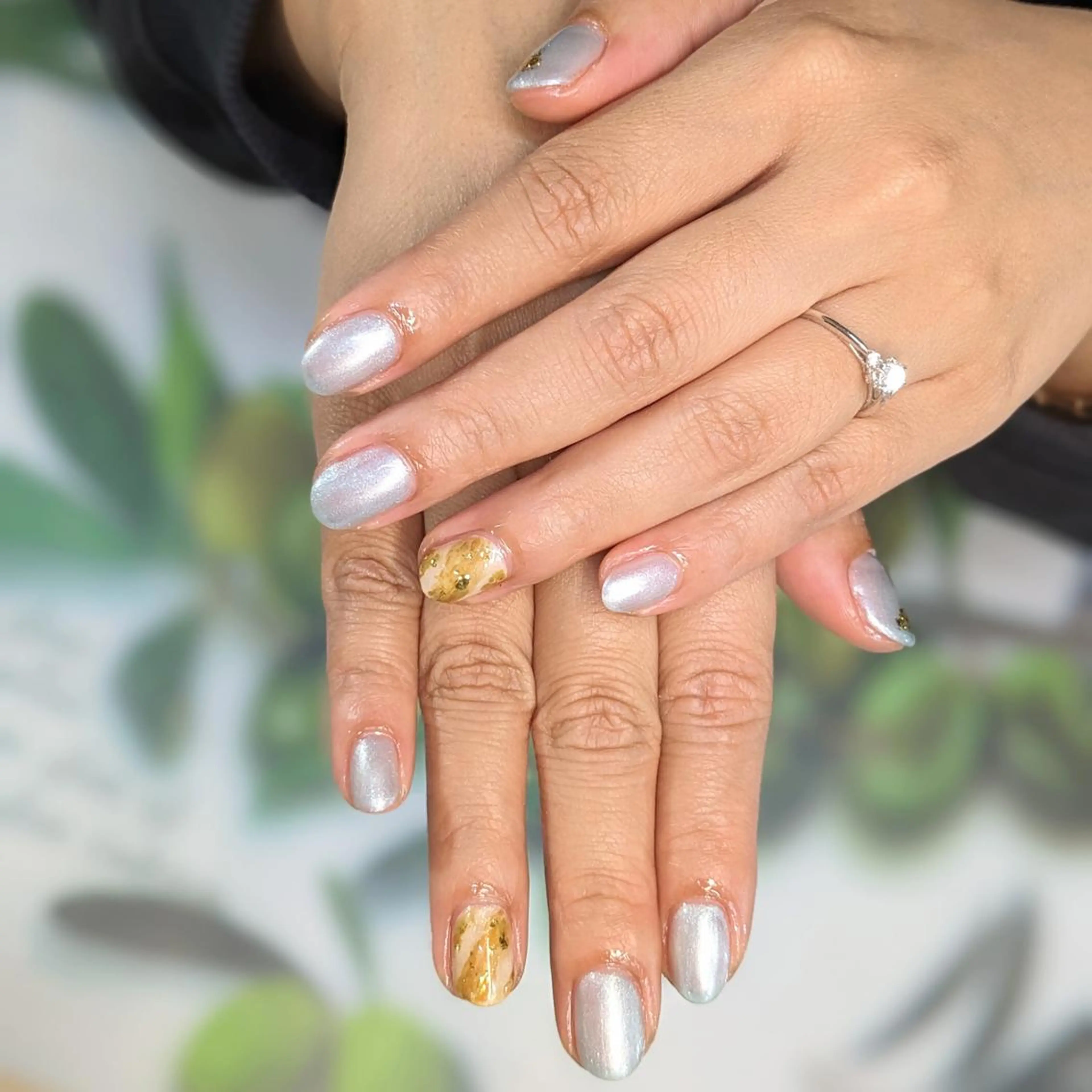 ネイル 水色 ハンドネイル ネイルサロンベルティ .keikoのネイルデザイン